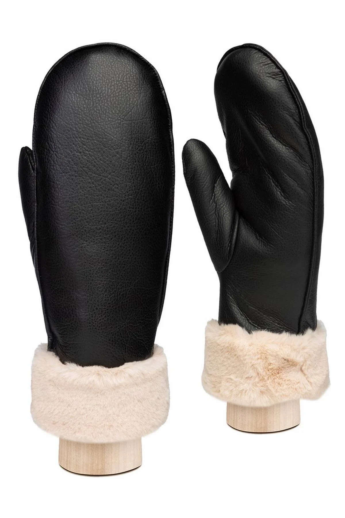 Рукавицы черные, M