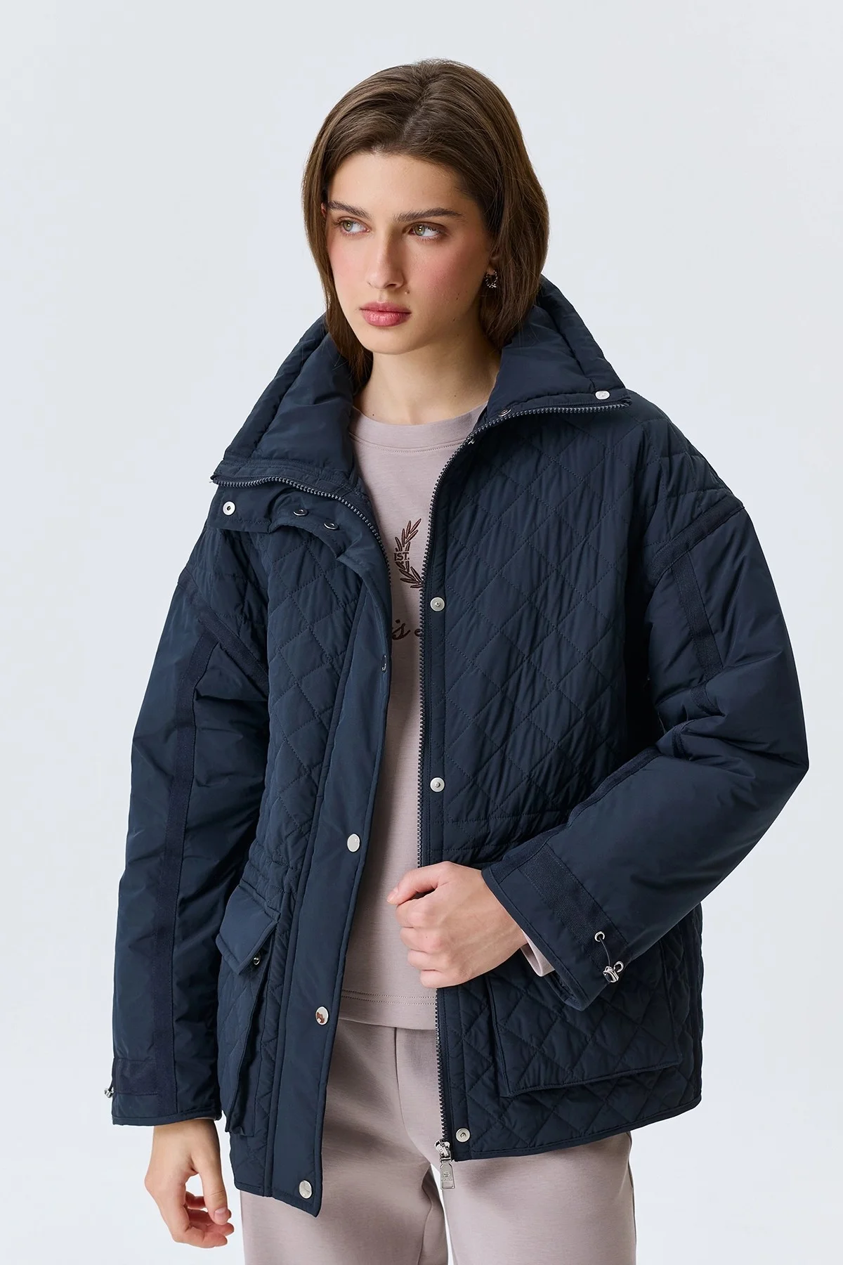 Яркая парка с ромбовидной стежкой, 40