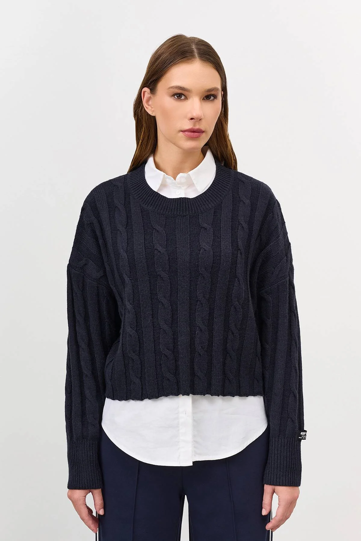 Укороченный джемпер с косами, 42