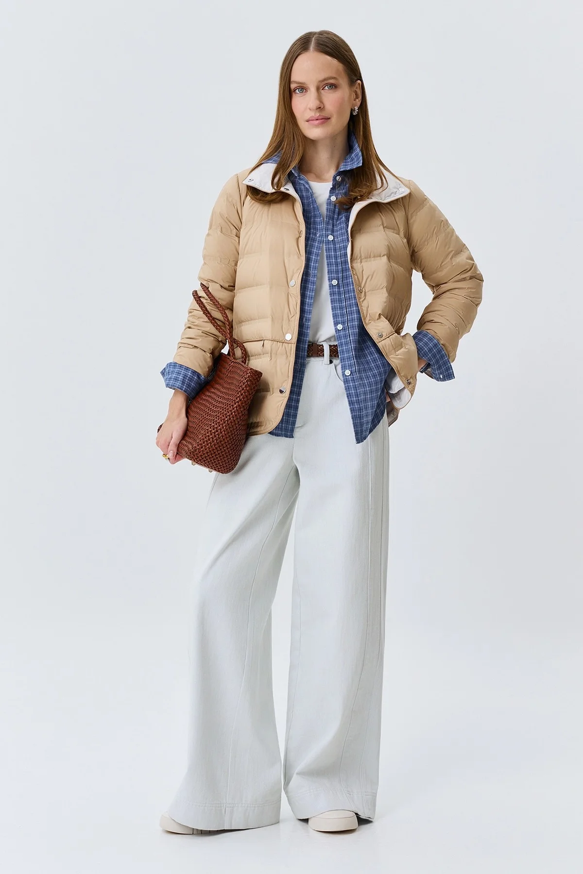 Легкая куртка на натуральном утеплителе, 48