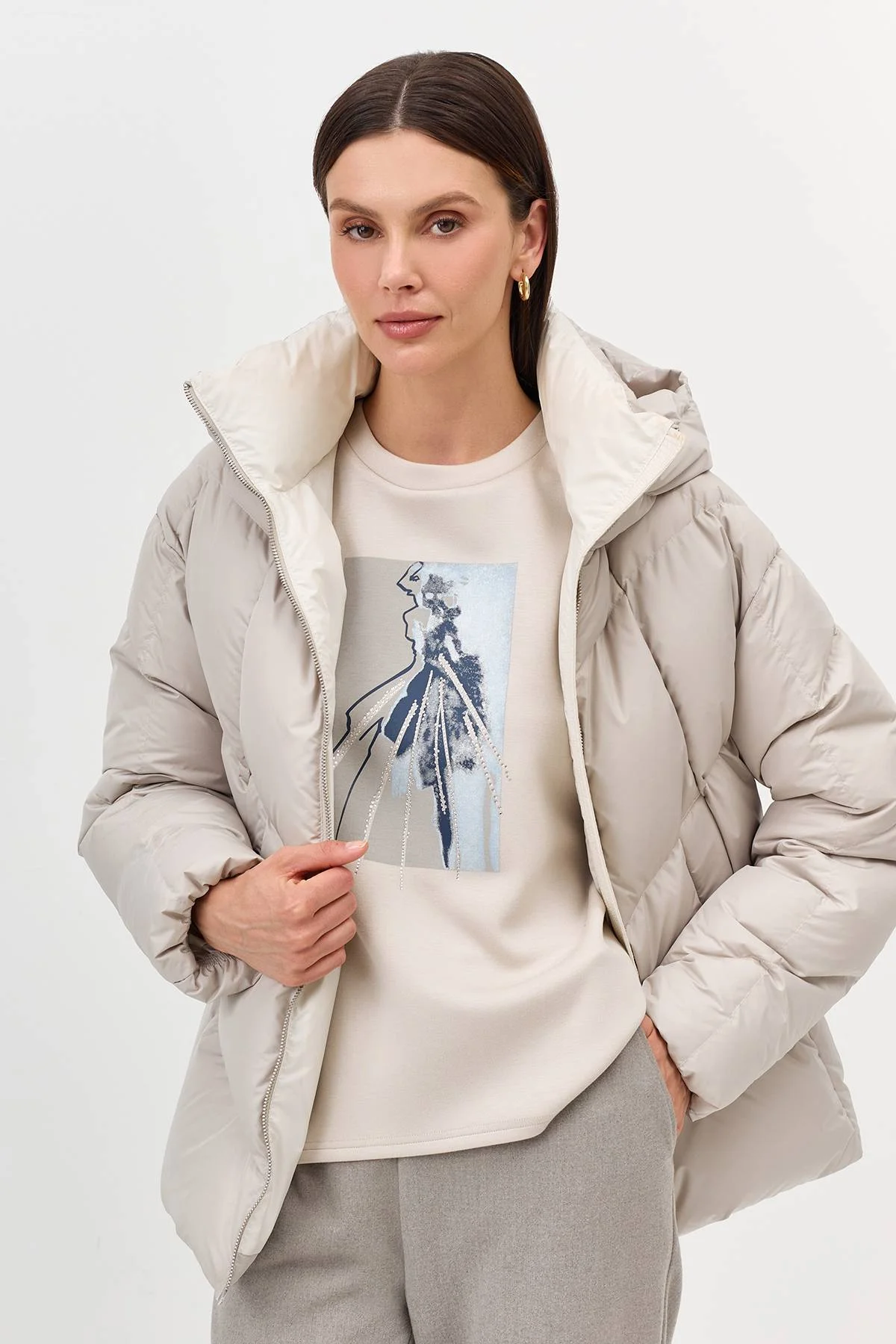 Лимитированная серия куртка бежево-серая с палантином, 36