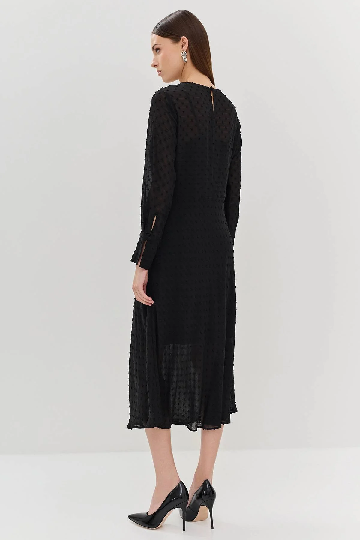 Платье-миди в горошек, 52