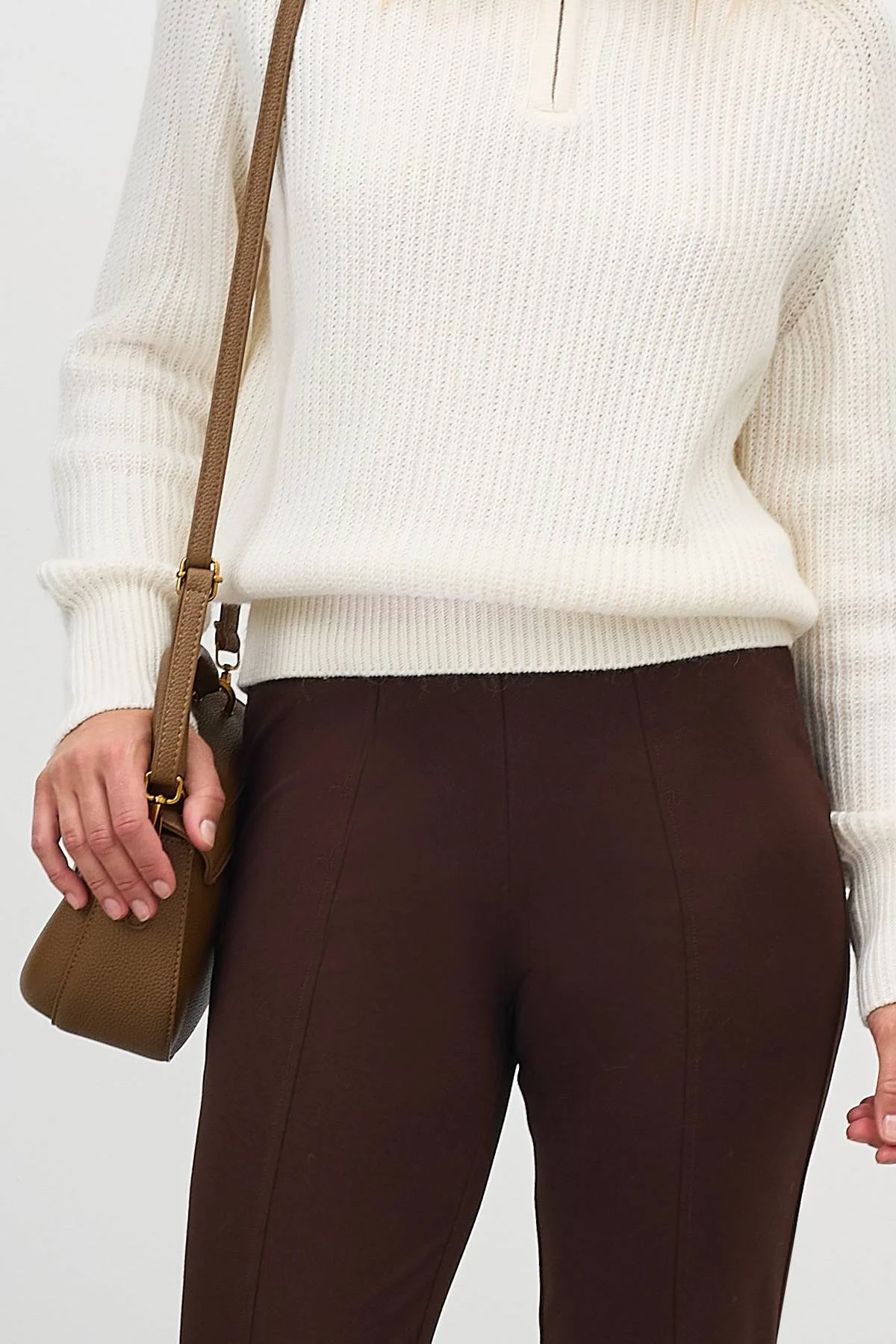 Трикотажные брюки с рельефами, 52