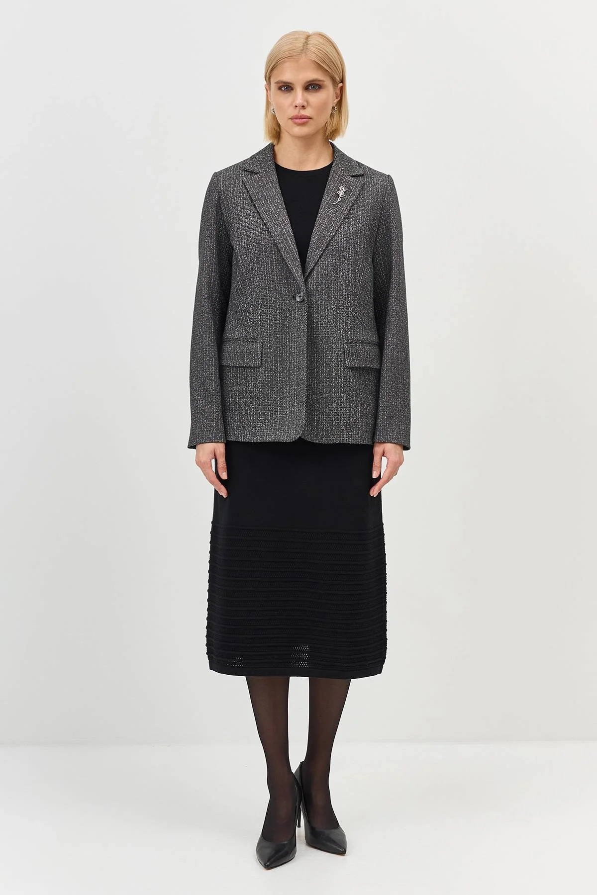 Лимитированная серия трикотажный жакет в сером цвете с ремнем, 38