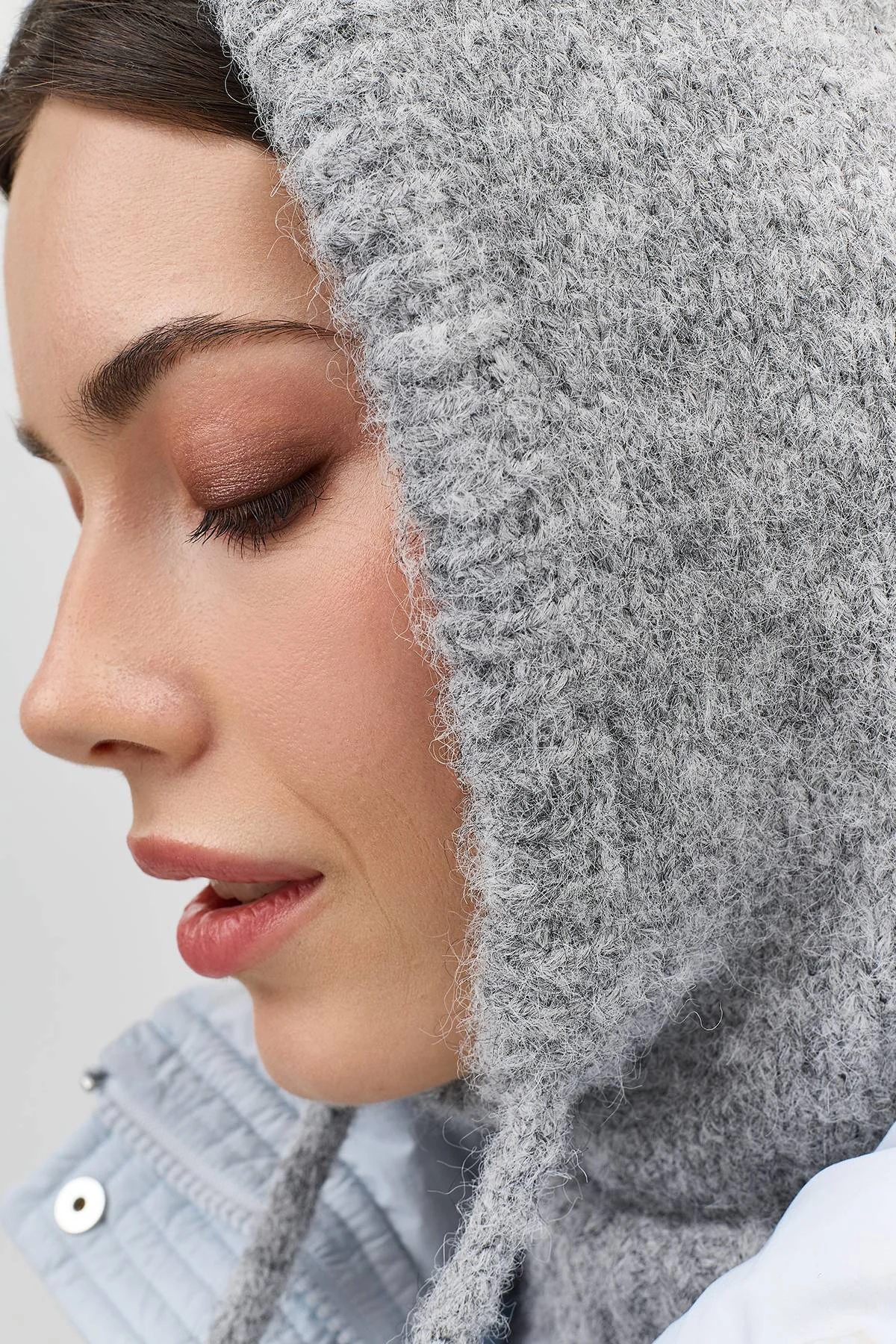 Серый капор в рубчик с шерстью, One Серый капор в рубчик с шерстью, One