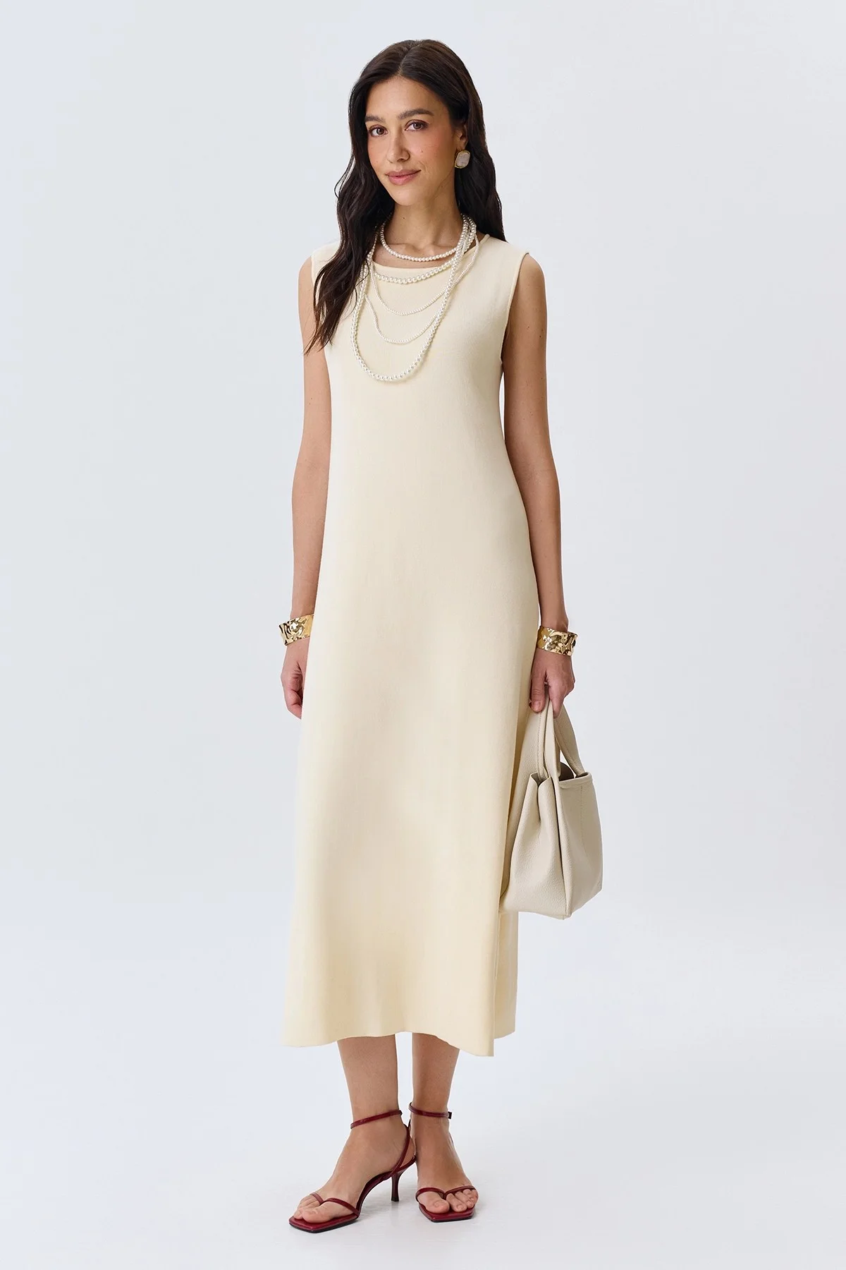 Молочное вязаное платье из лиоцелла, 50