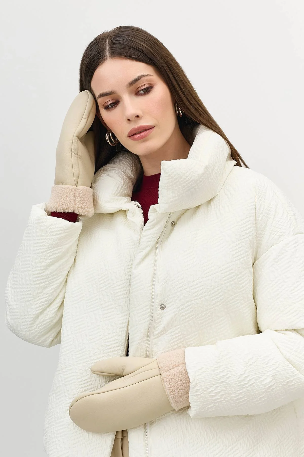 Варежки из искусственной овчины, One