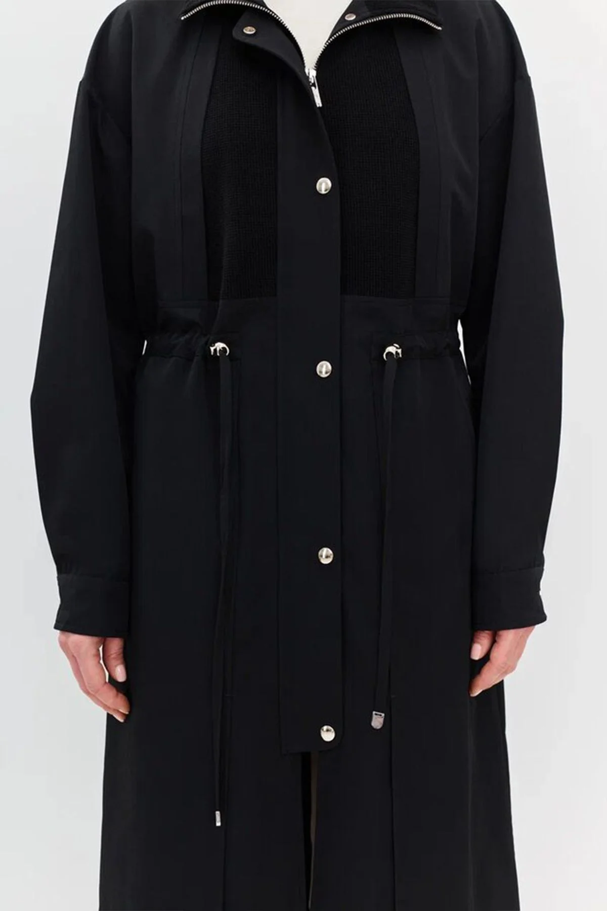 Элегантный черный плащ с мягким воротником, 54р