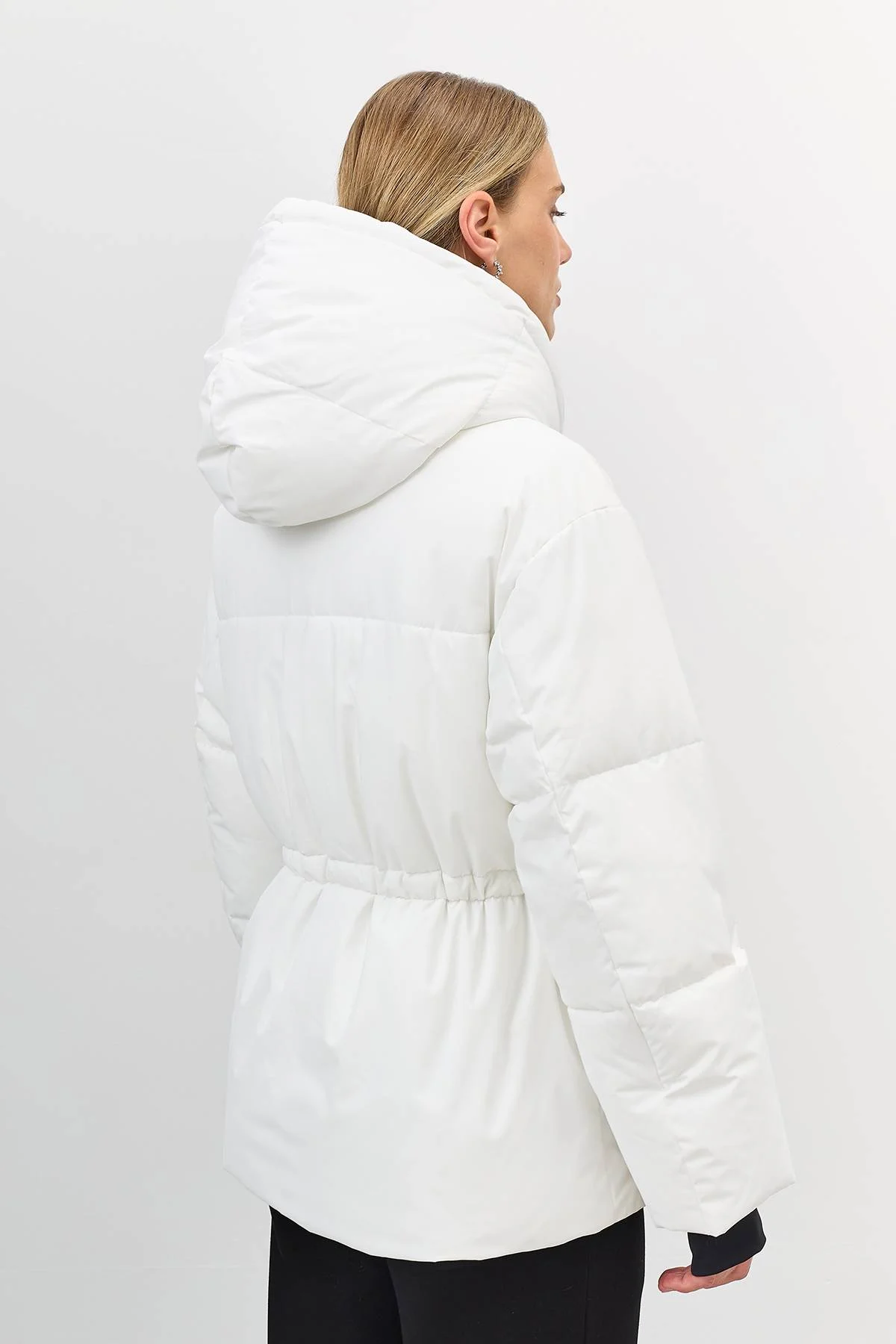 Лимитированная серия Куртка с манишкой в спортивном стилес палантином, 42