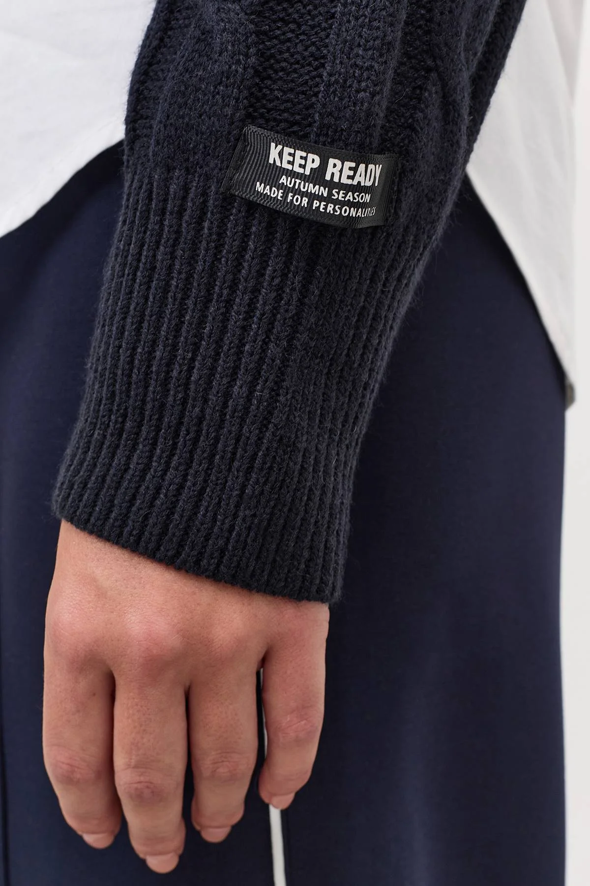 Лимитированная серия укороченный джемпер с косами и ремень, 48