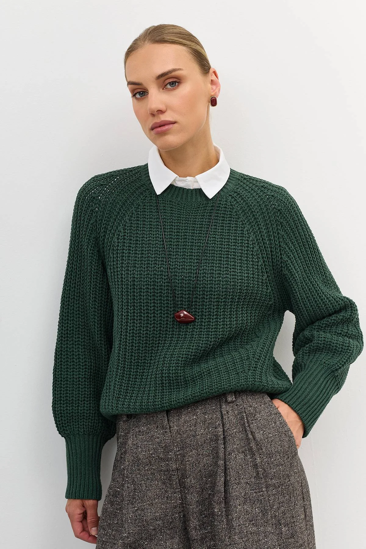 Лимитированная серия брюки палаццо из букле и ремень, 52