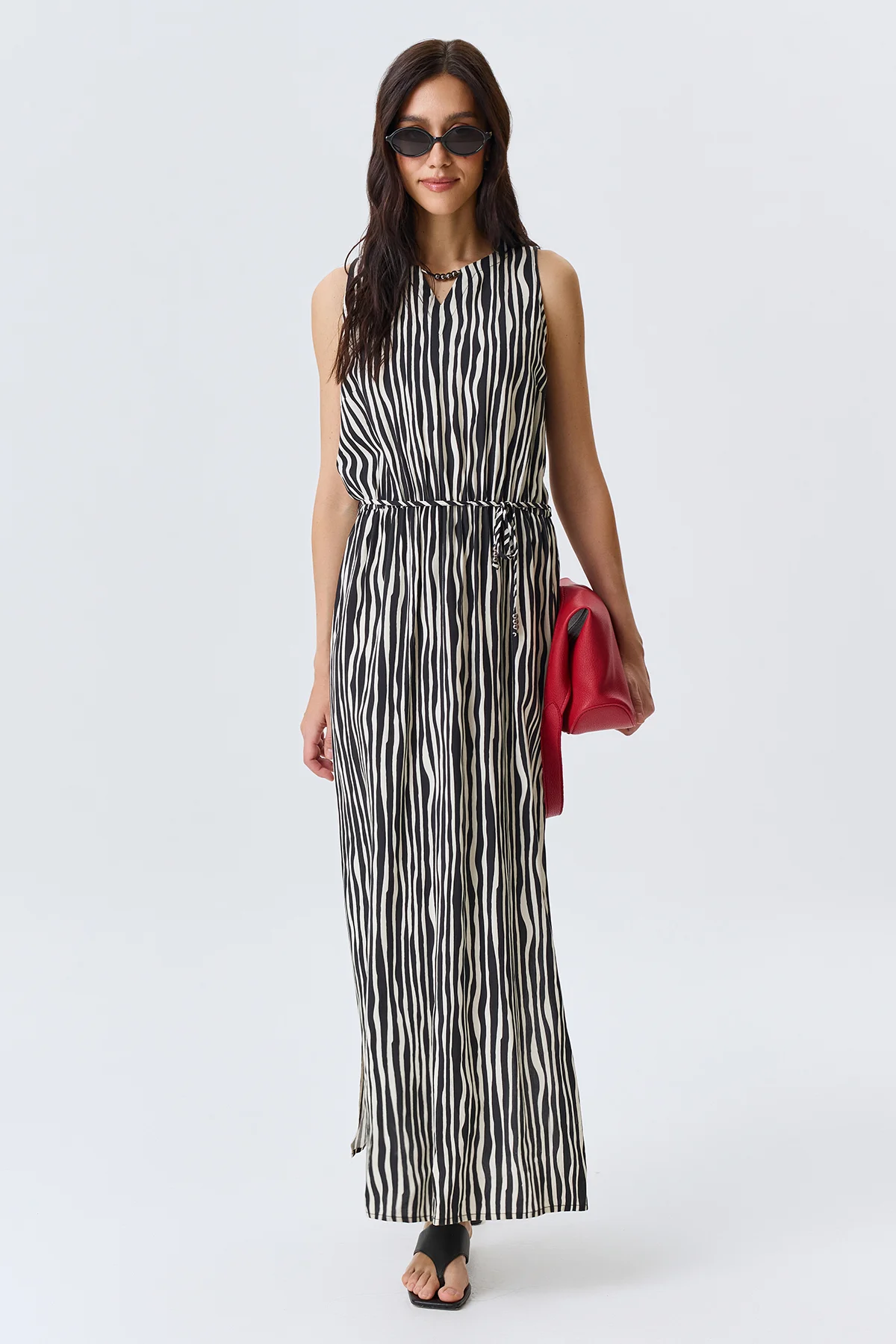 Платье-макси с монохромным принтом, 46