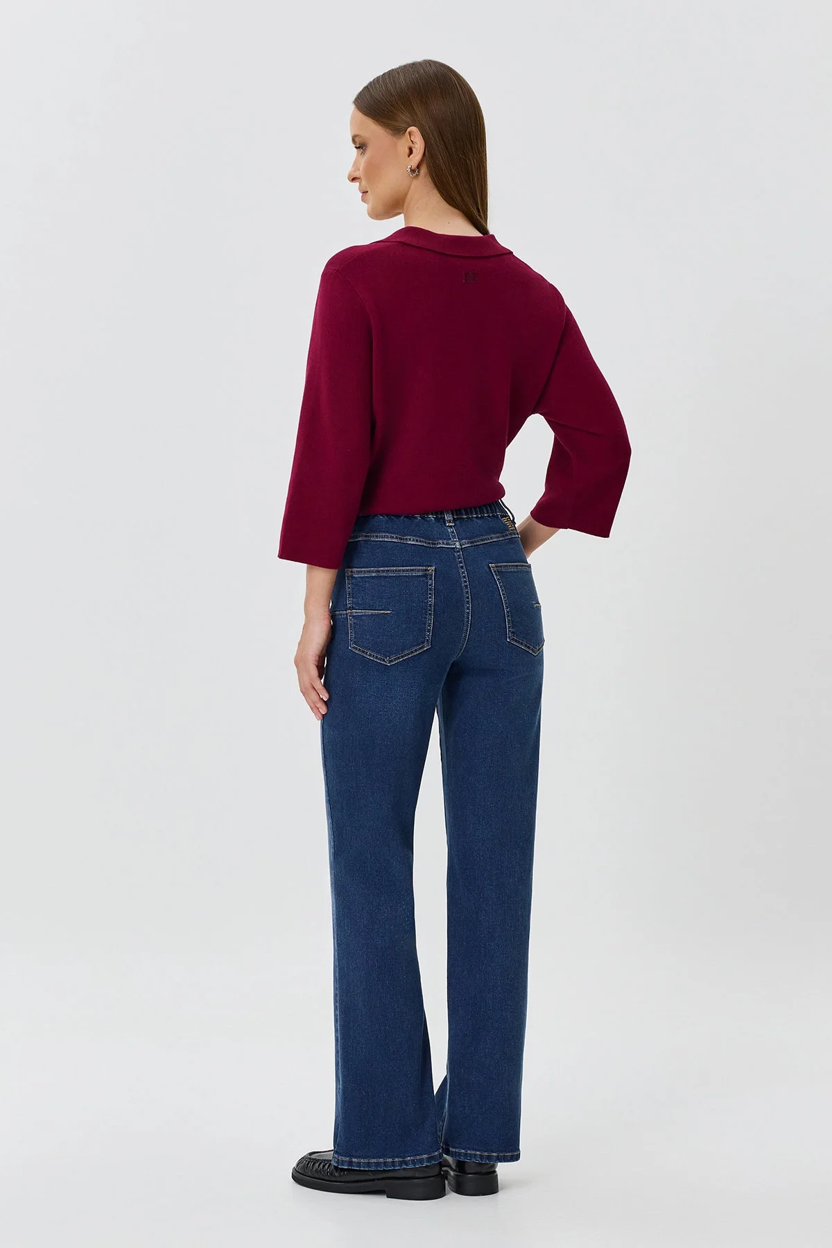 Джинсы Straight fit с лиоцеллем, 46