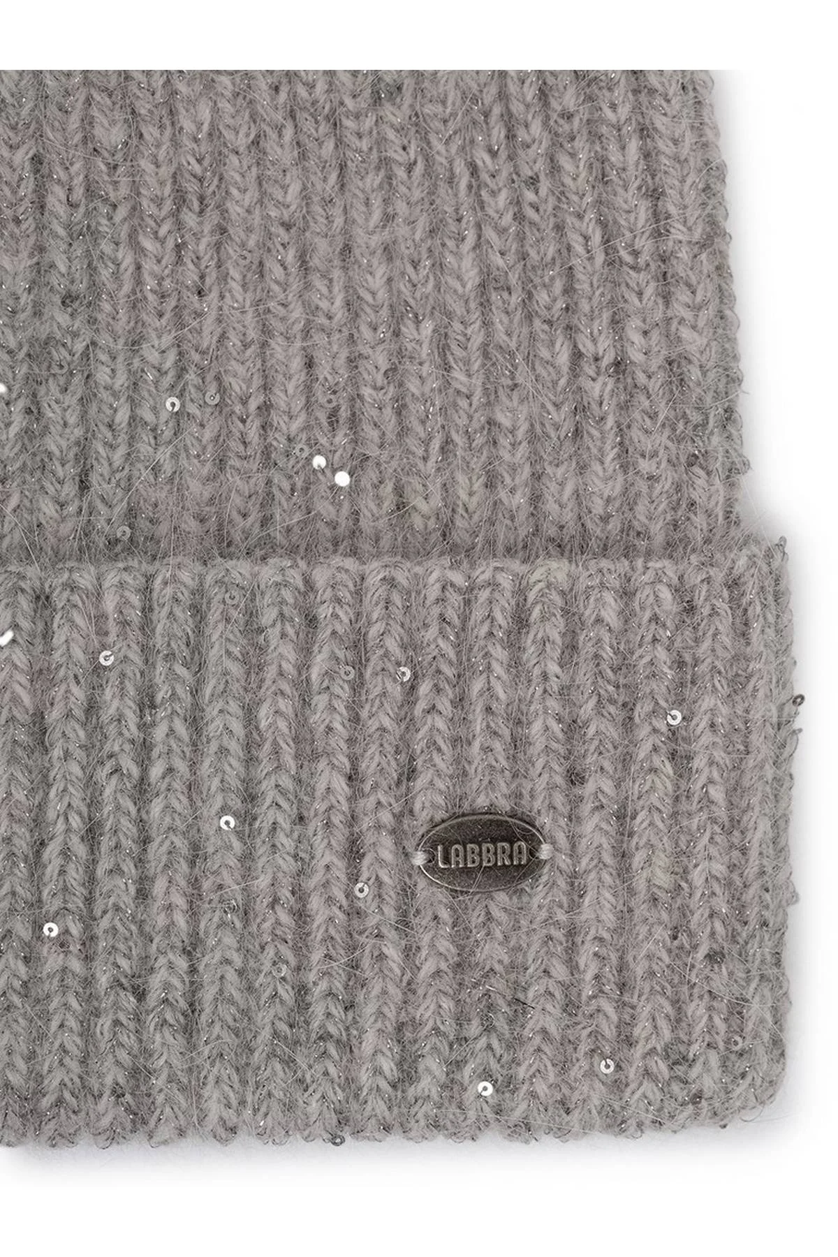 Шапка светло-серая, One