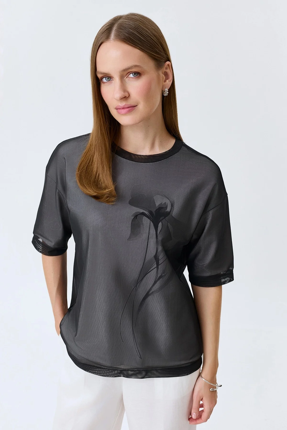 Двуслойная футболка с эффектом 3D, 44