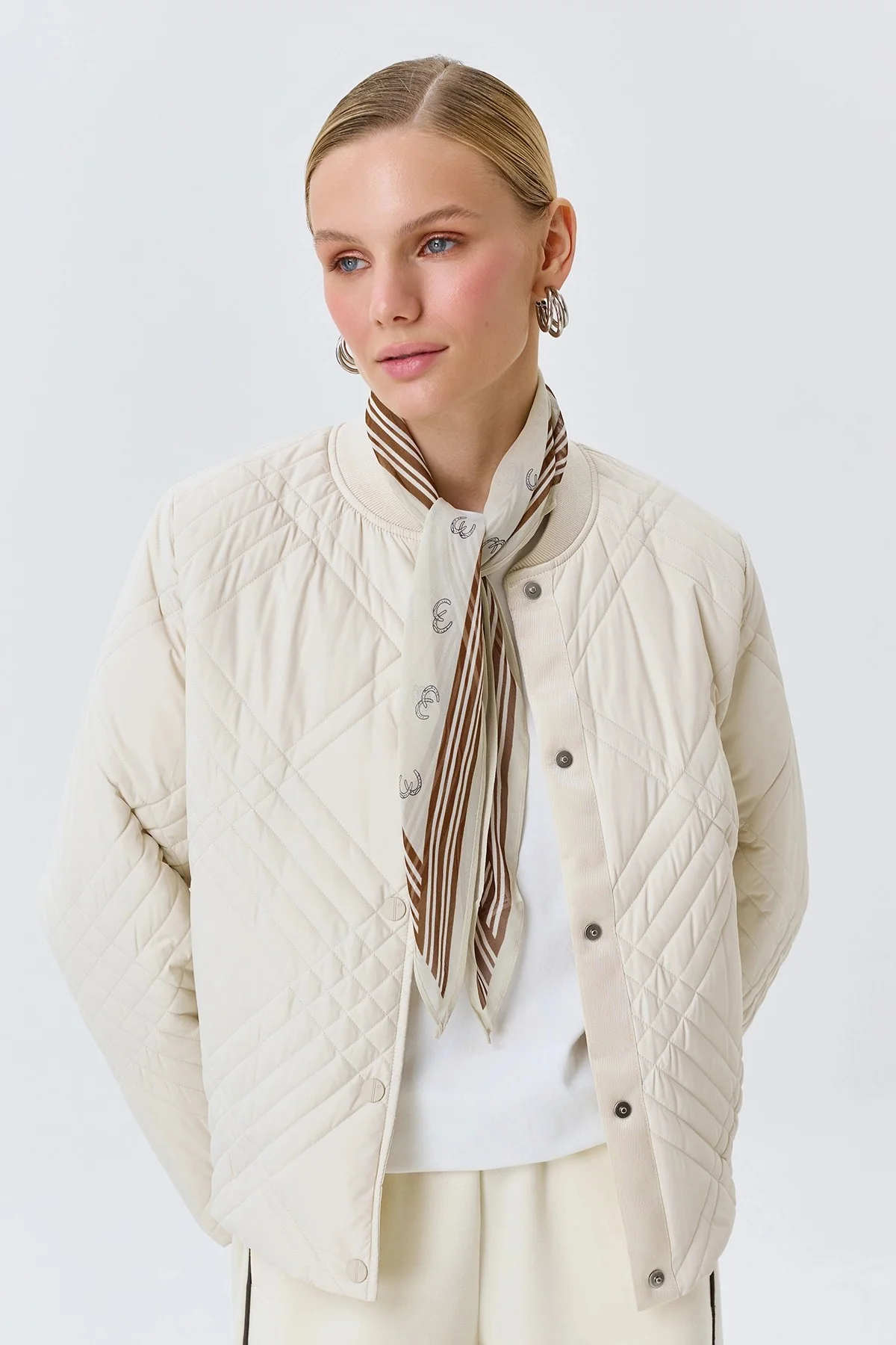 Утепленный жакет с фантазийной стежкой, 42