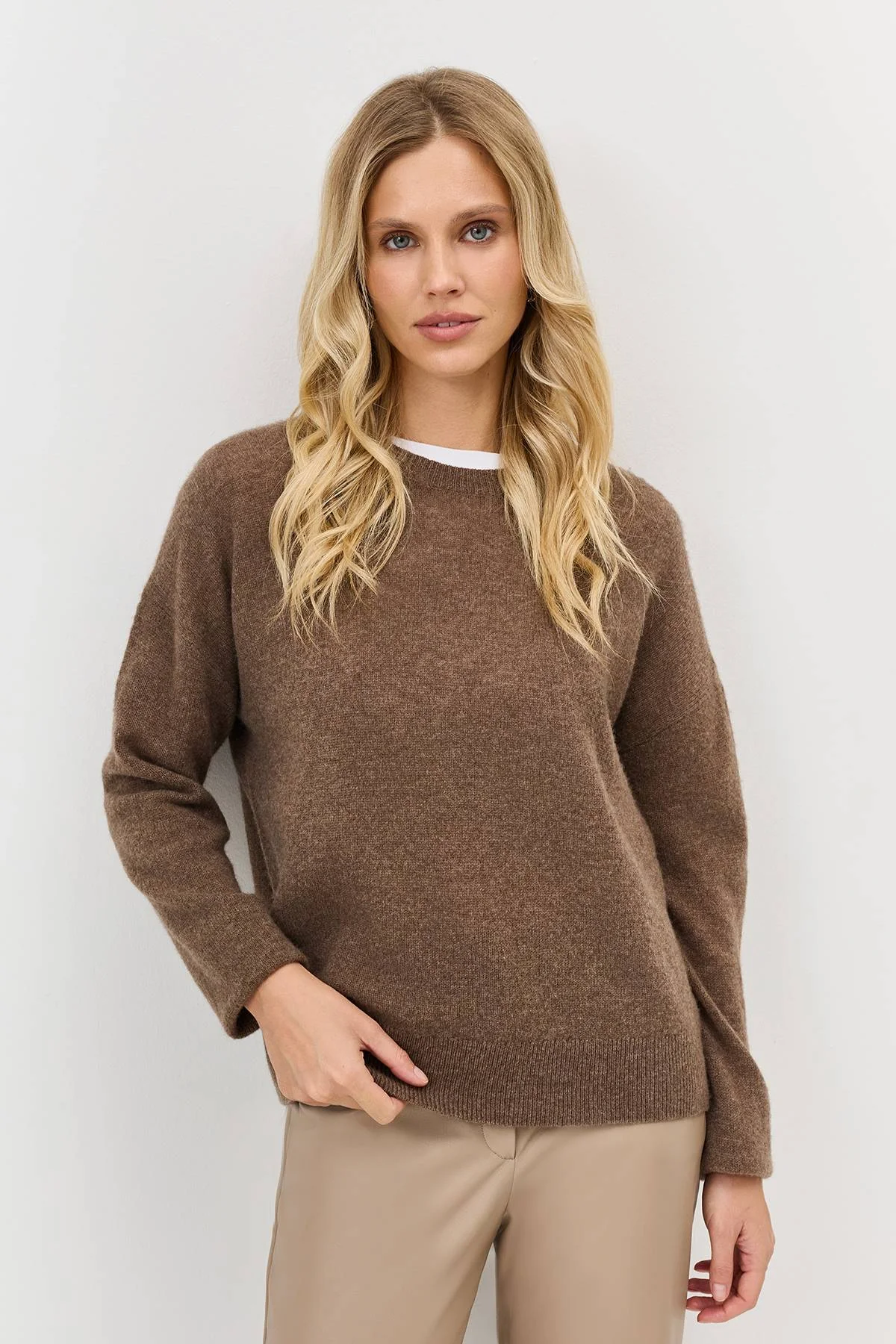 Лимитированная серия уютный джемпер из 100% кашемира и ремень, 36