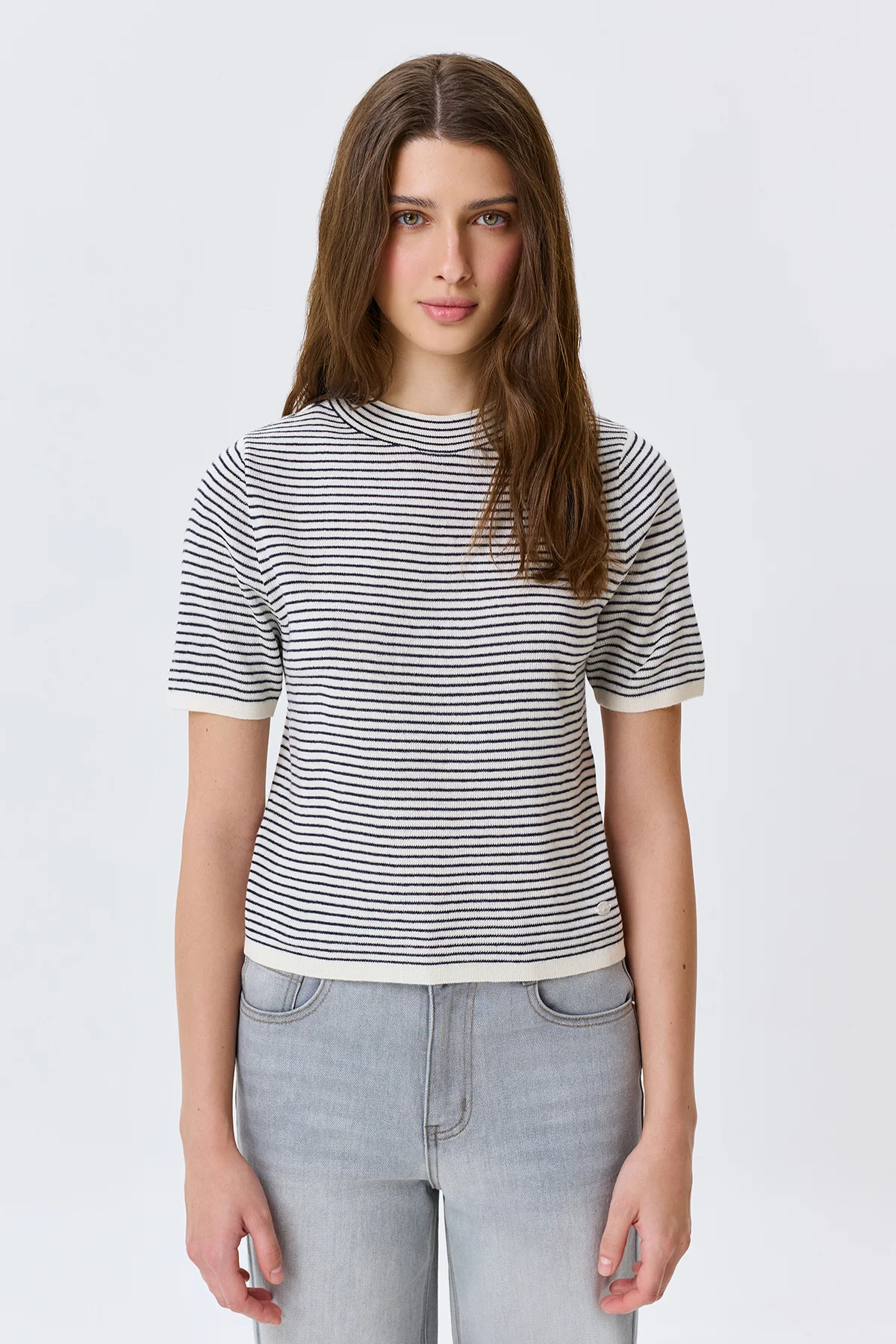 Джемпер в тонкую полоску, 46