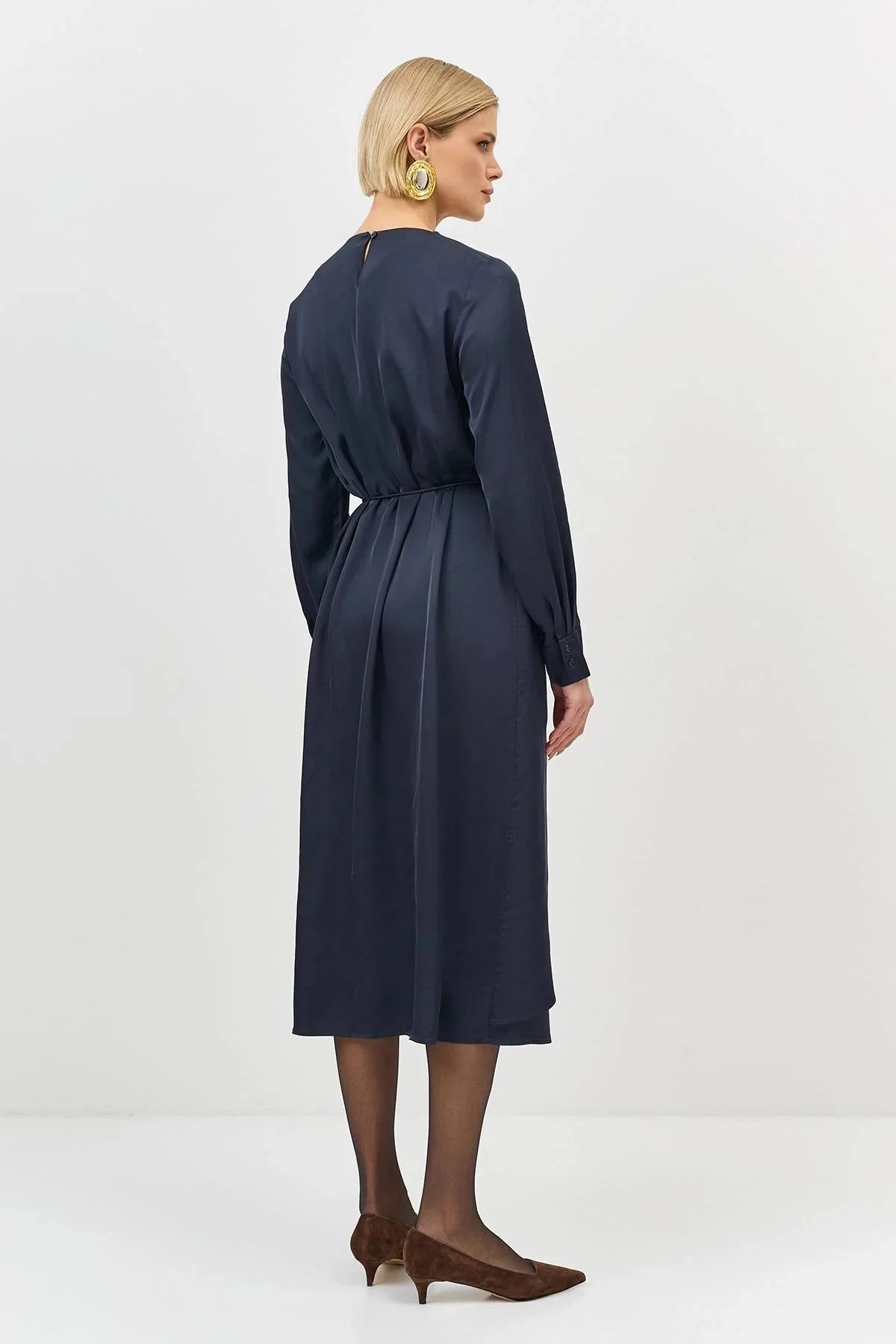 Платье-миди с драпировкой, 36