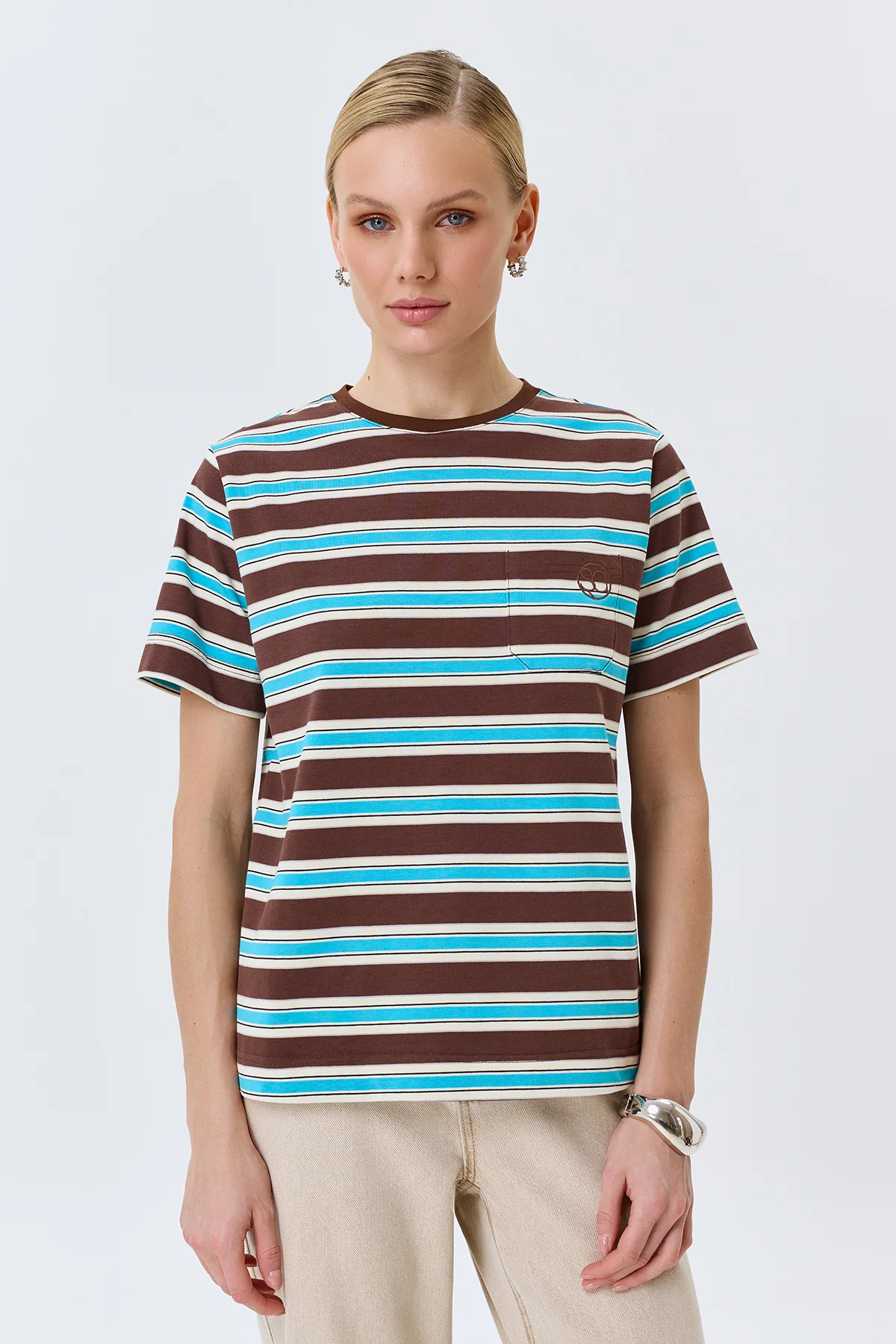 Яркая футболка в полоску из 100% хлопка, 48