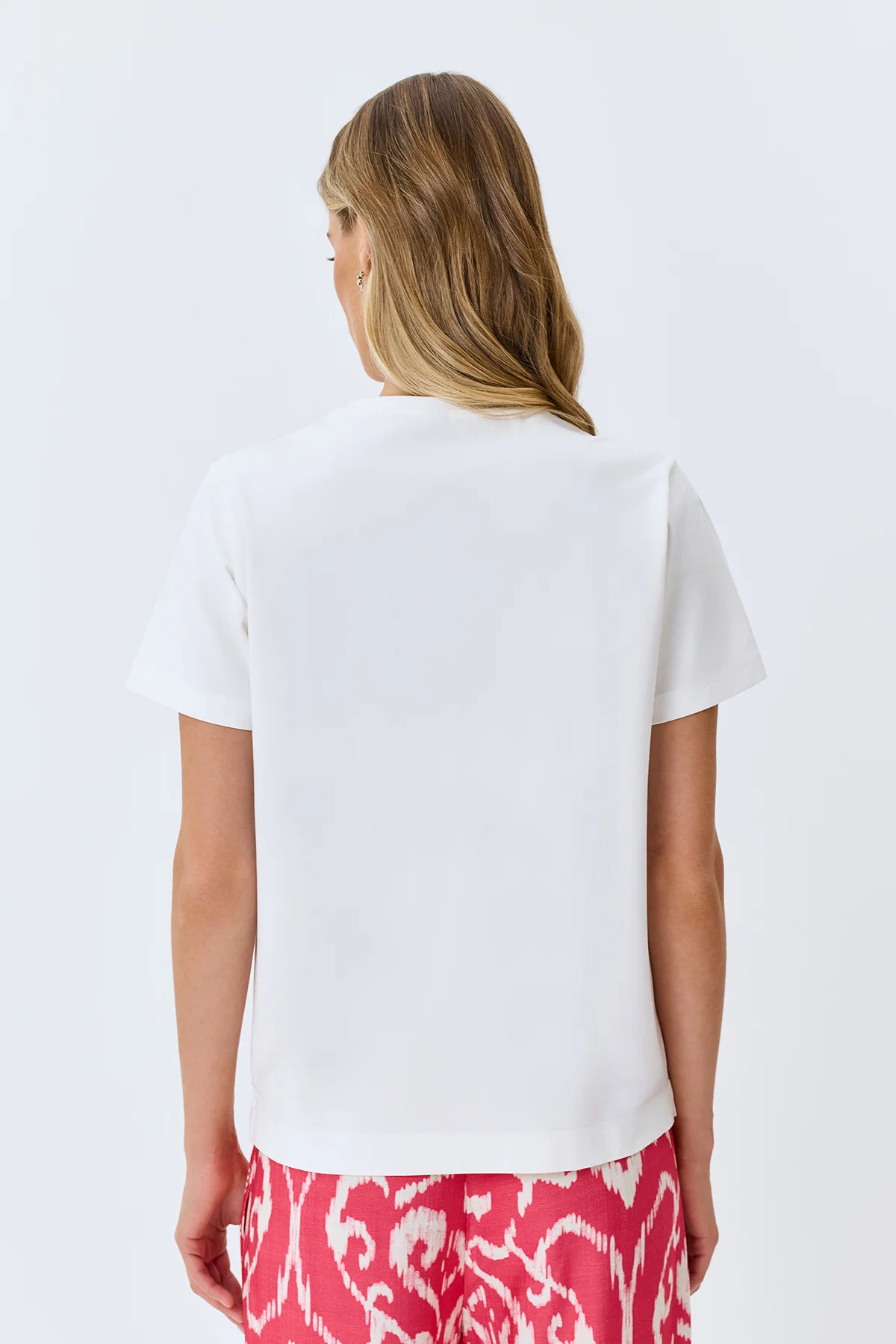 Футболка нарядная летняя, 52