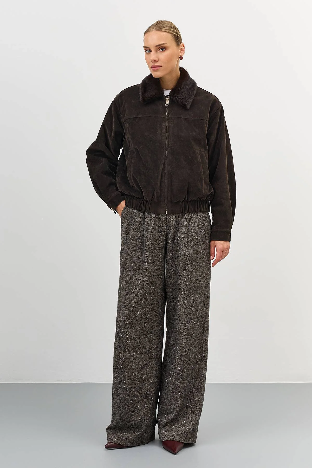 Лимитированная серия брюки палаццо из букле и ремень, 52