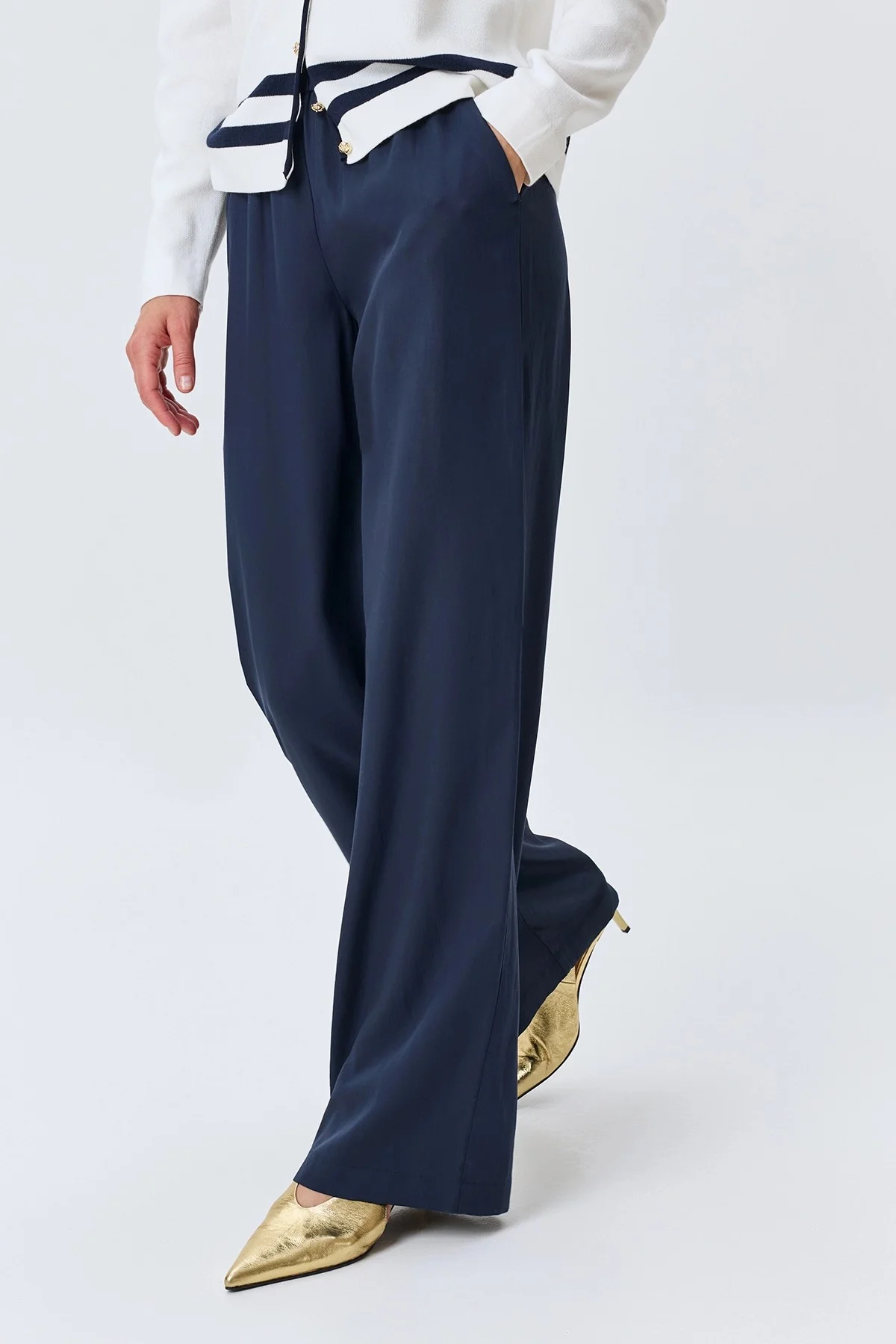 Свободные брюки из 100% тенселя, 46