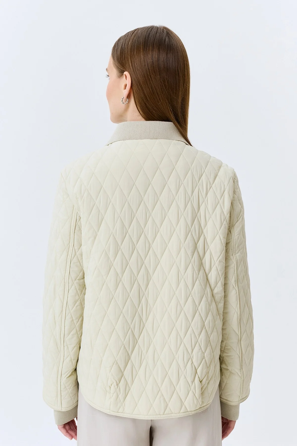 Куртка с мелкой ромбовидной стежкой, 34