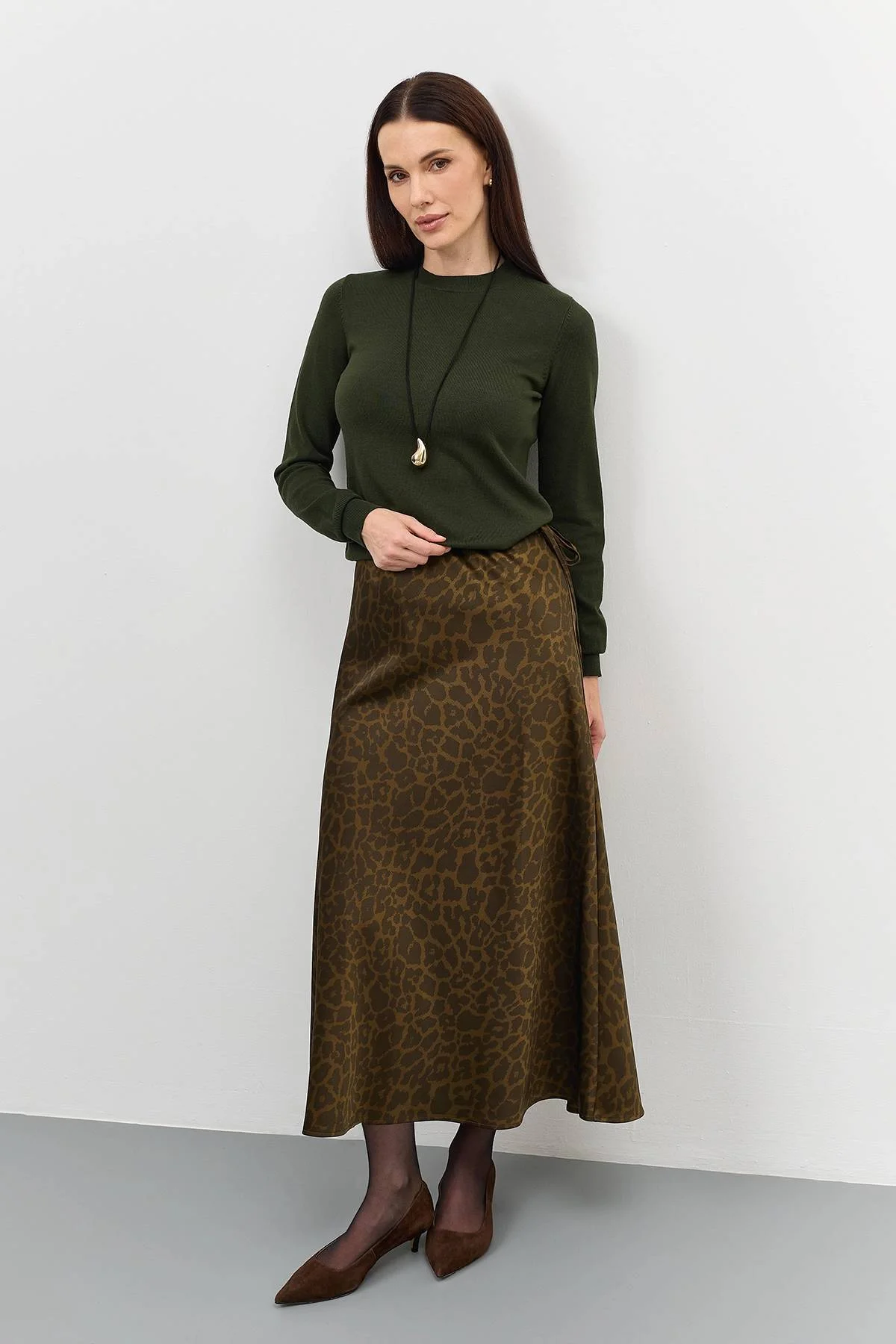 Лимитированная серия сатиновая юбка с анималистичным принтом и ремень, 42