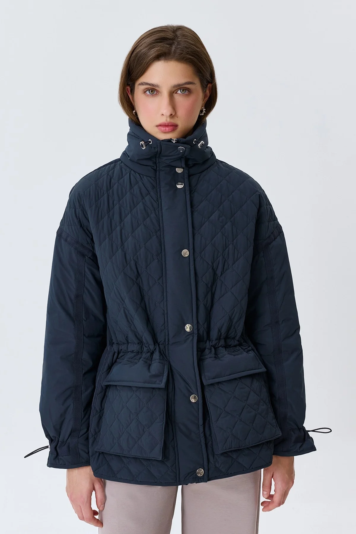 Яркая парка с ромбовидной стежкой, 40