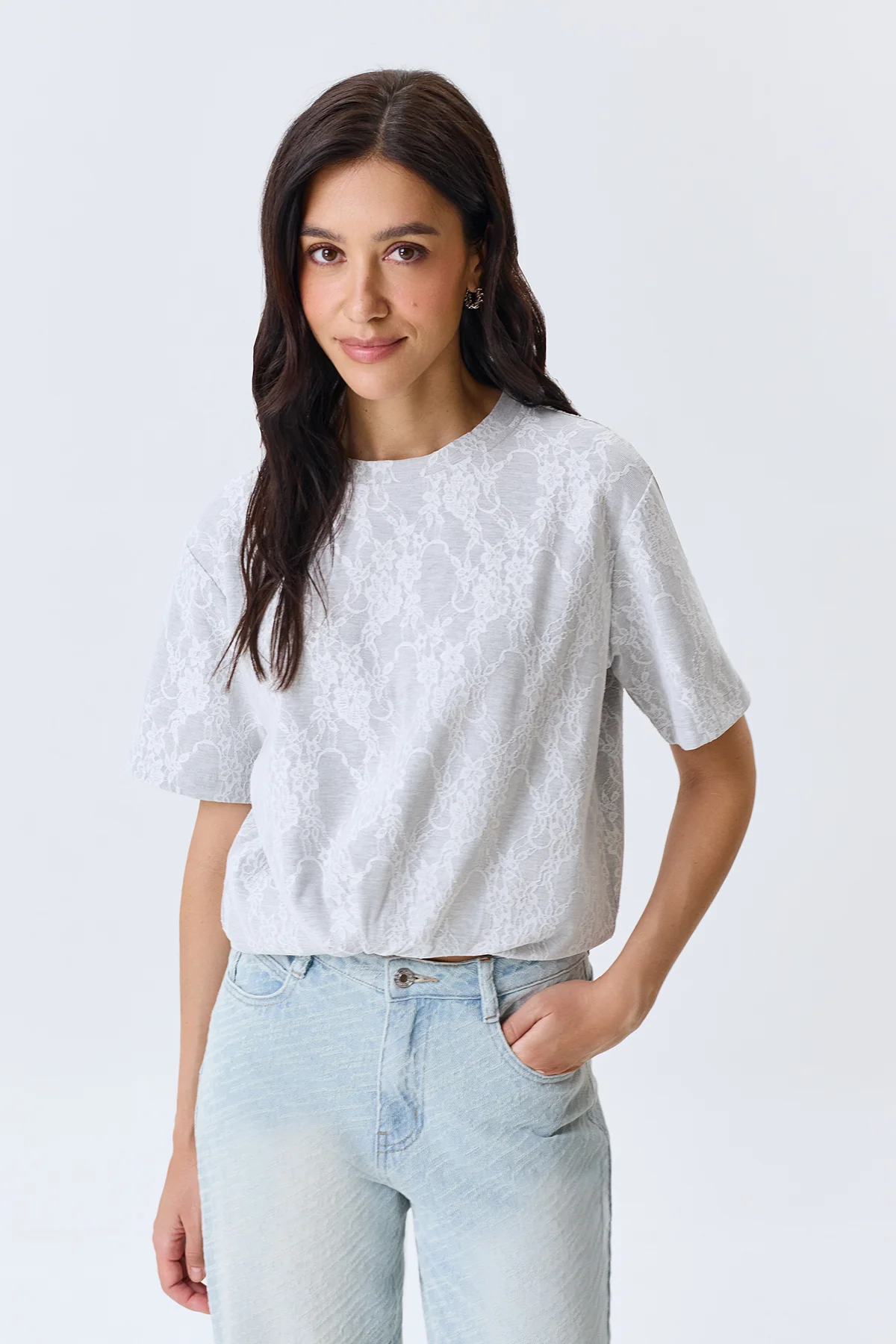 Футболка нарядная с кружевом оверсайз, 42