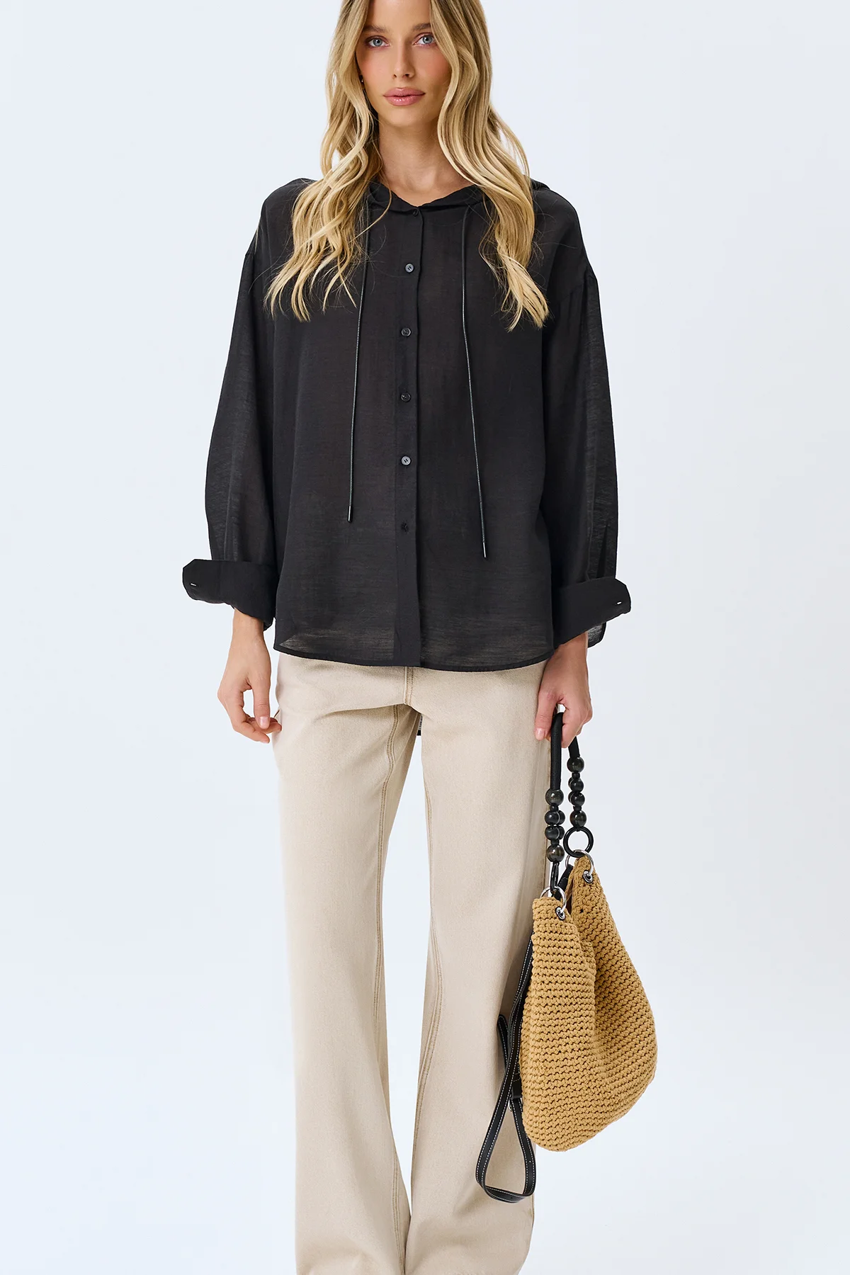 Блузка из тенселя с капюшоном, 44