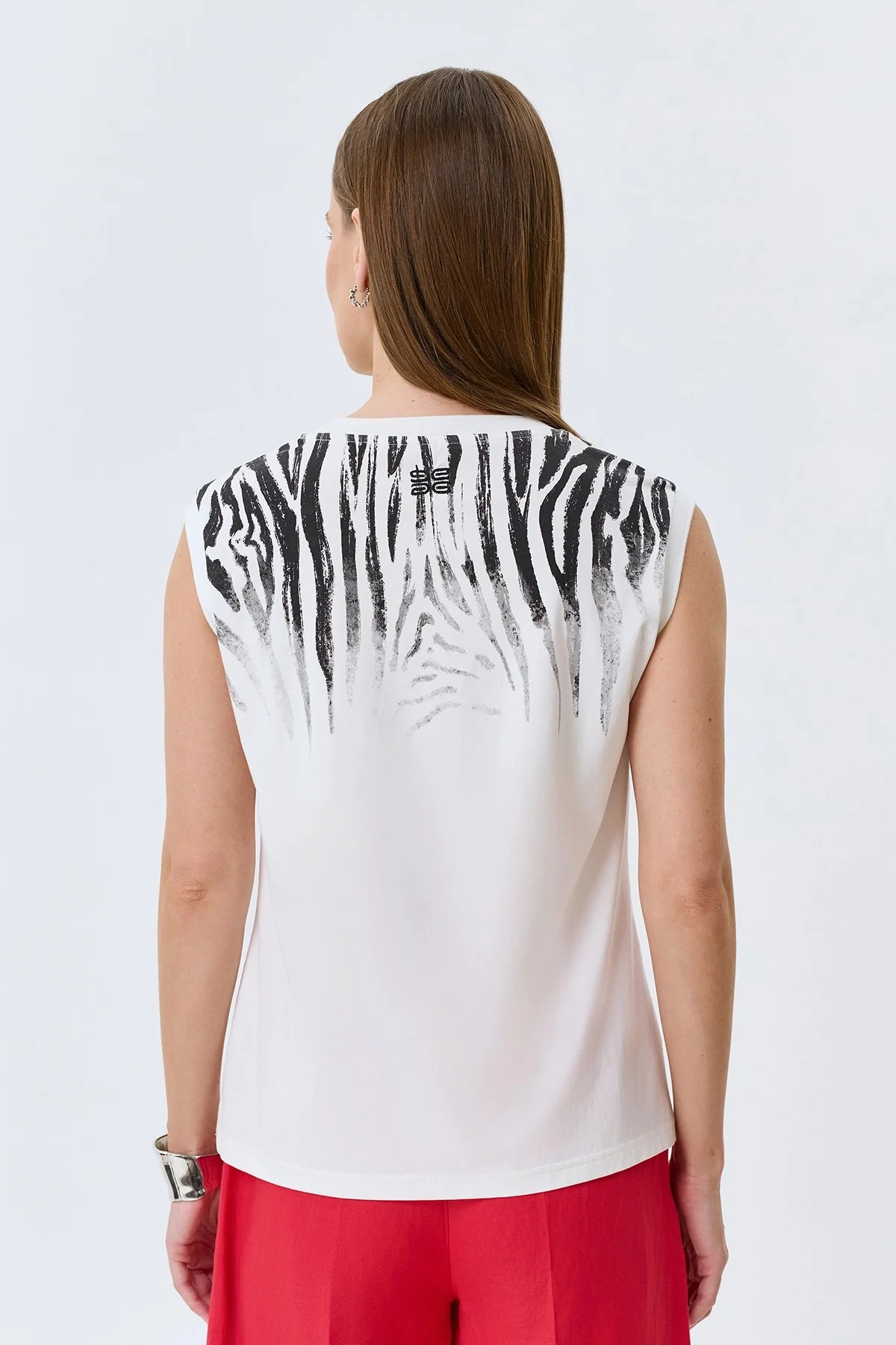 Топ с анималистичным принтом, 40