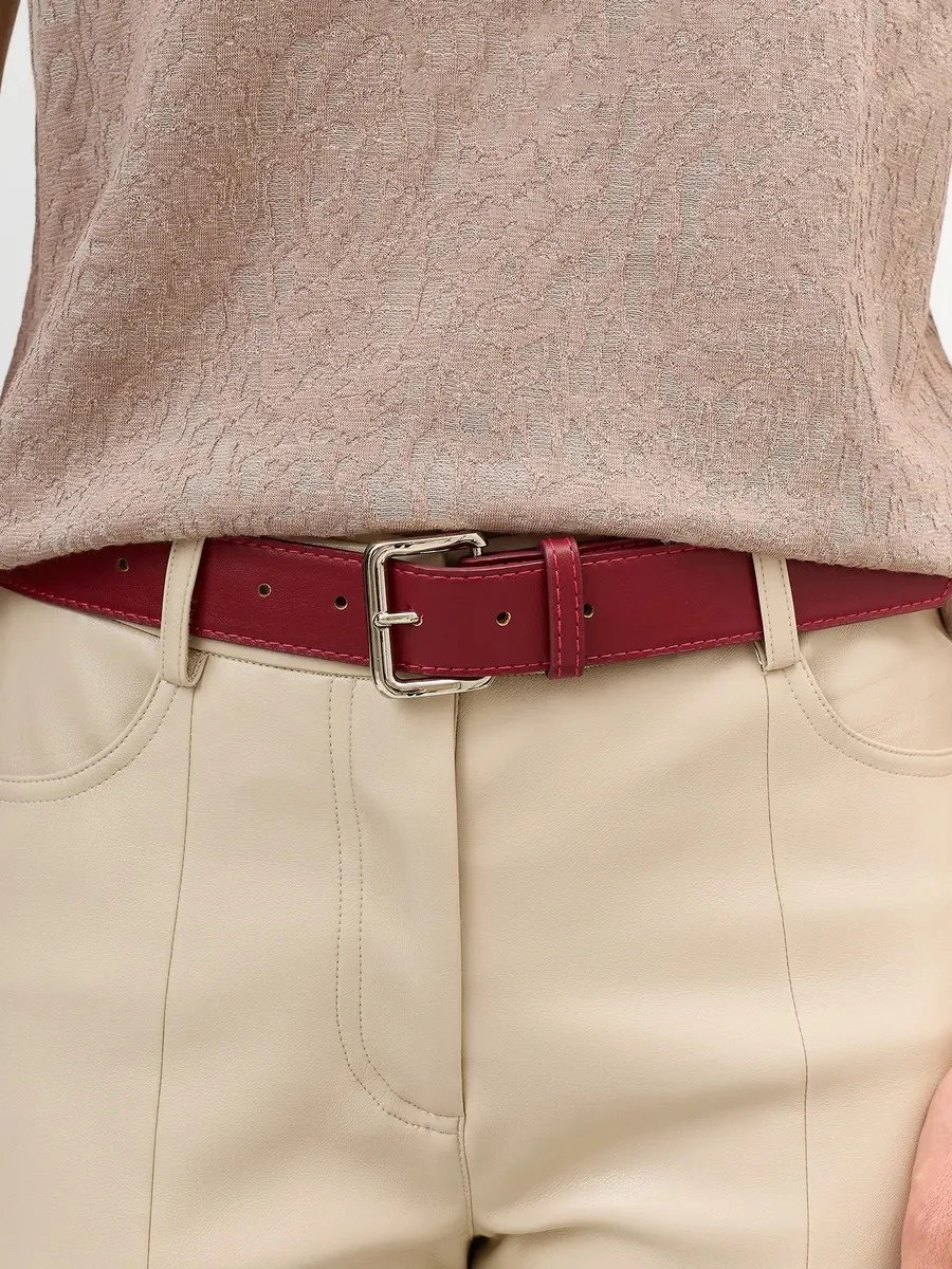 Ремень с металлической пряжкой, M