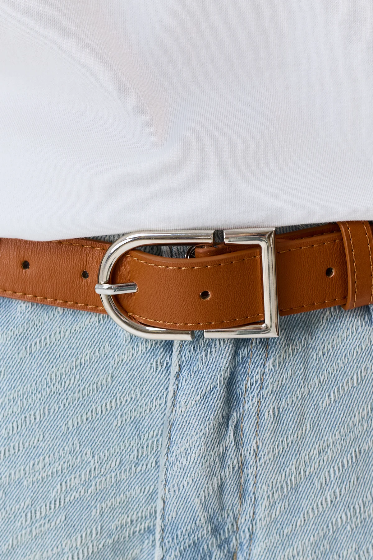 Базовый ремень с акцентной пряжкой, S