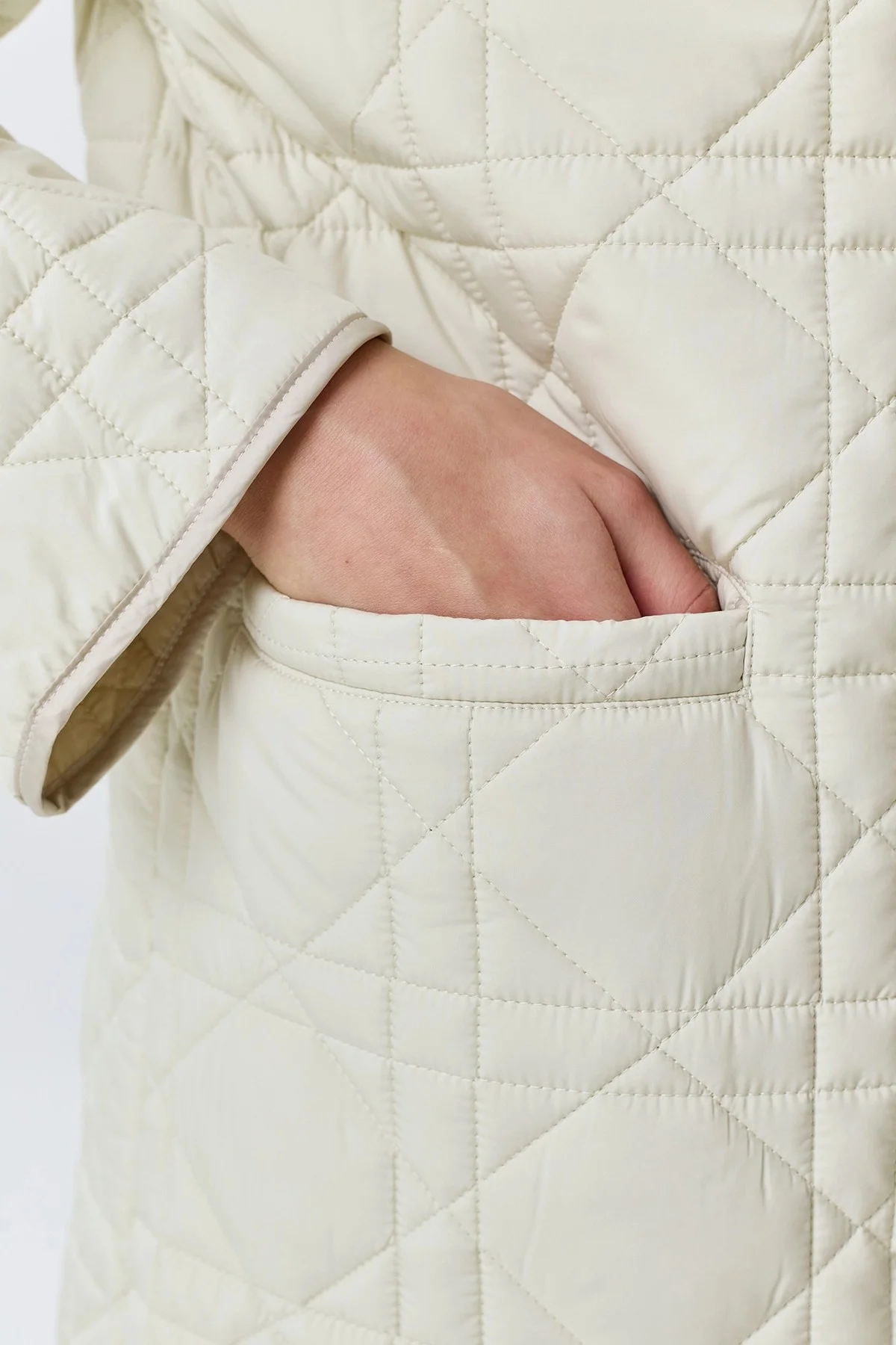 Укороченное стеганое пальто , 52