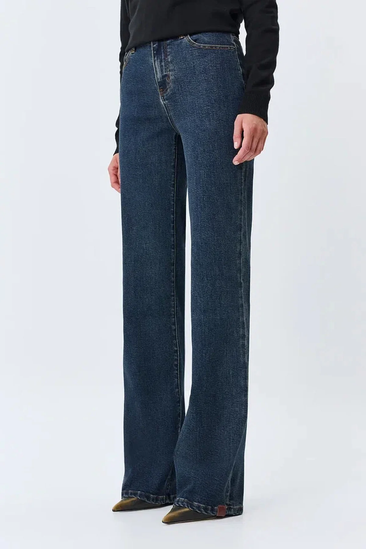 Джинсы Straight fit с широкими отворотами, 46