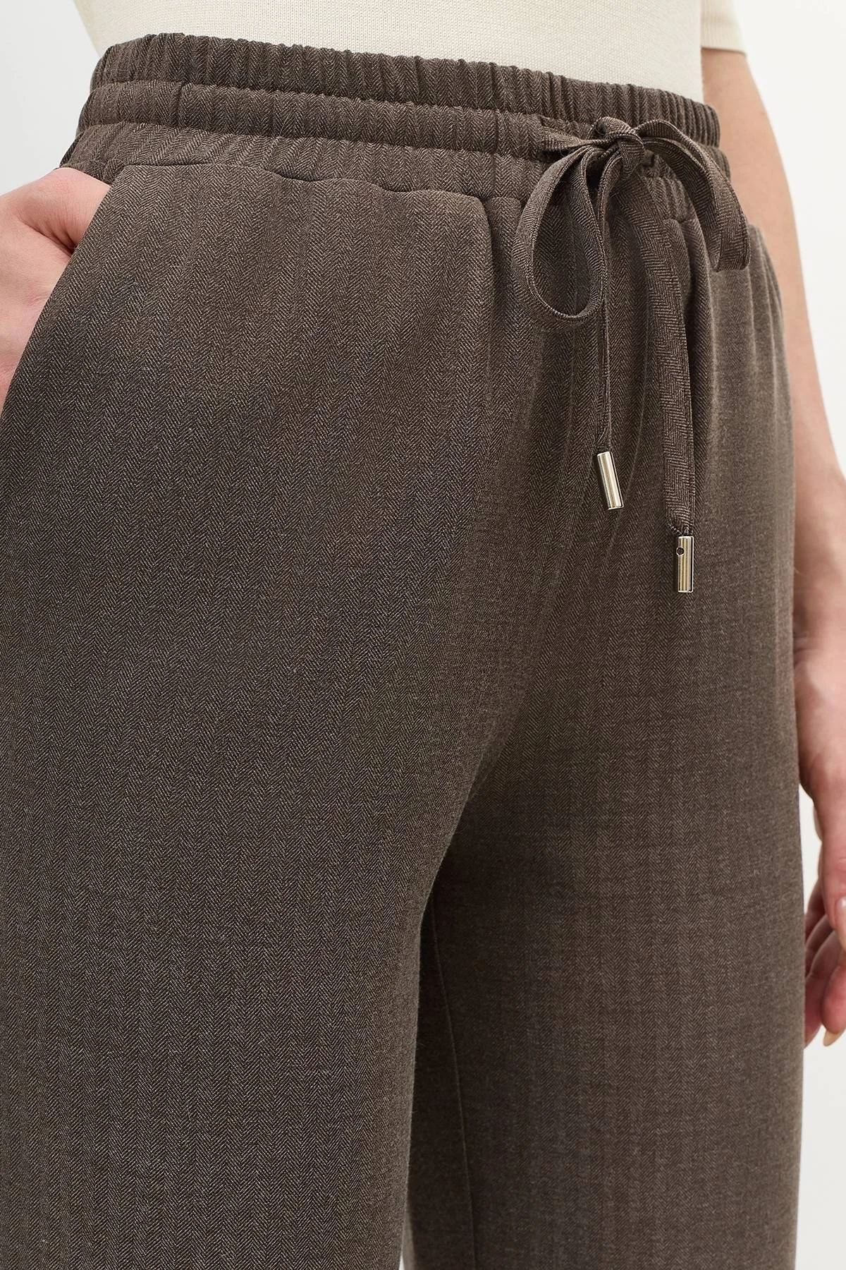 Брюки на широком поясе, 50 Брюки на широком поясе, 50