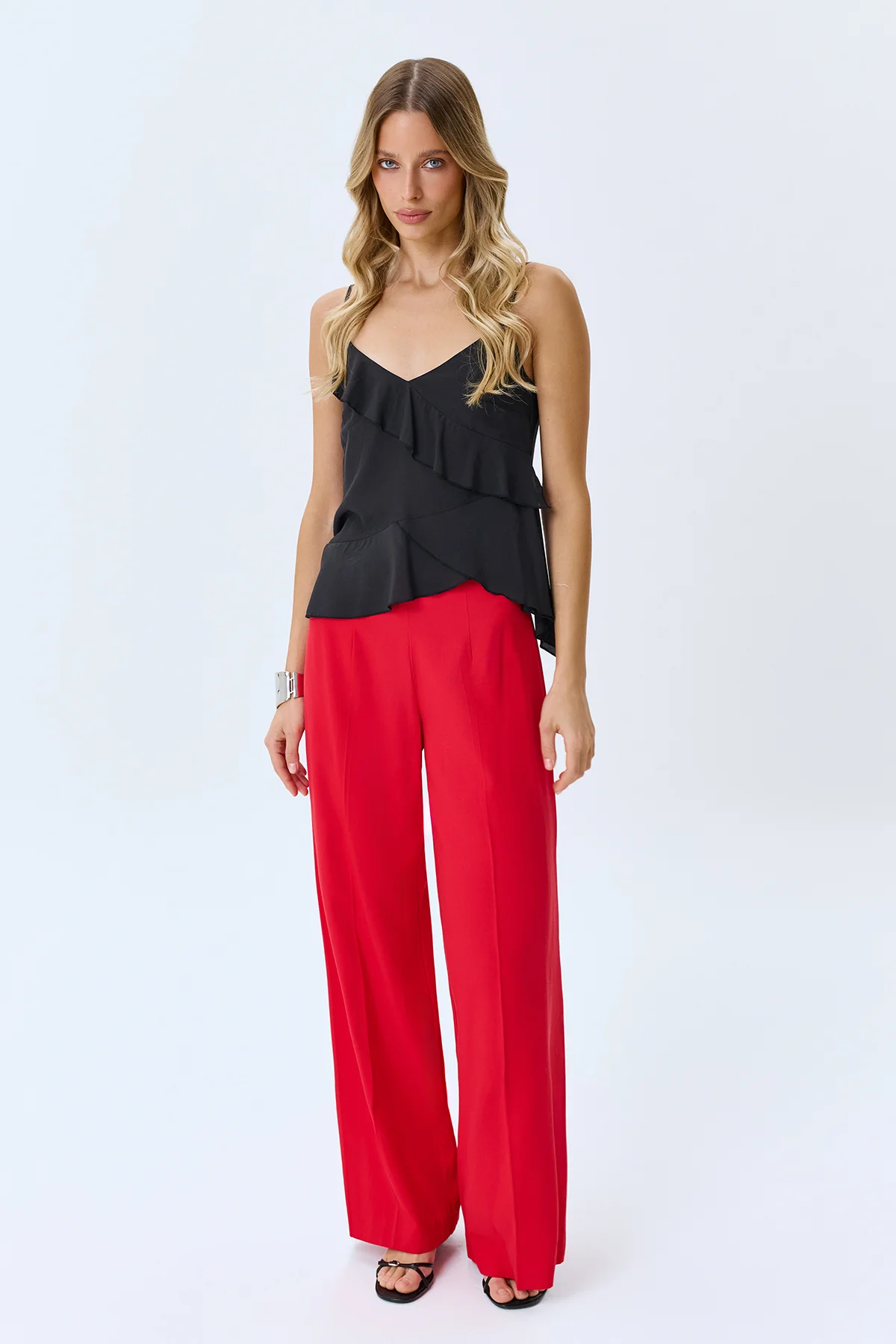 Топ с асимметричными воланами, 46