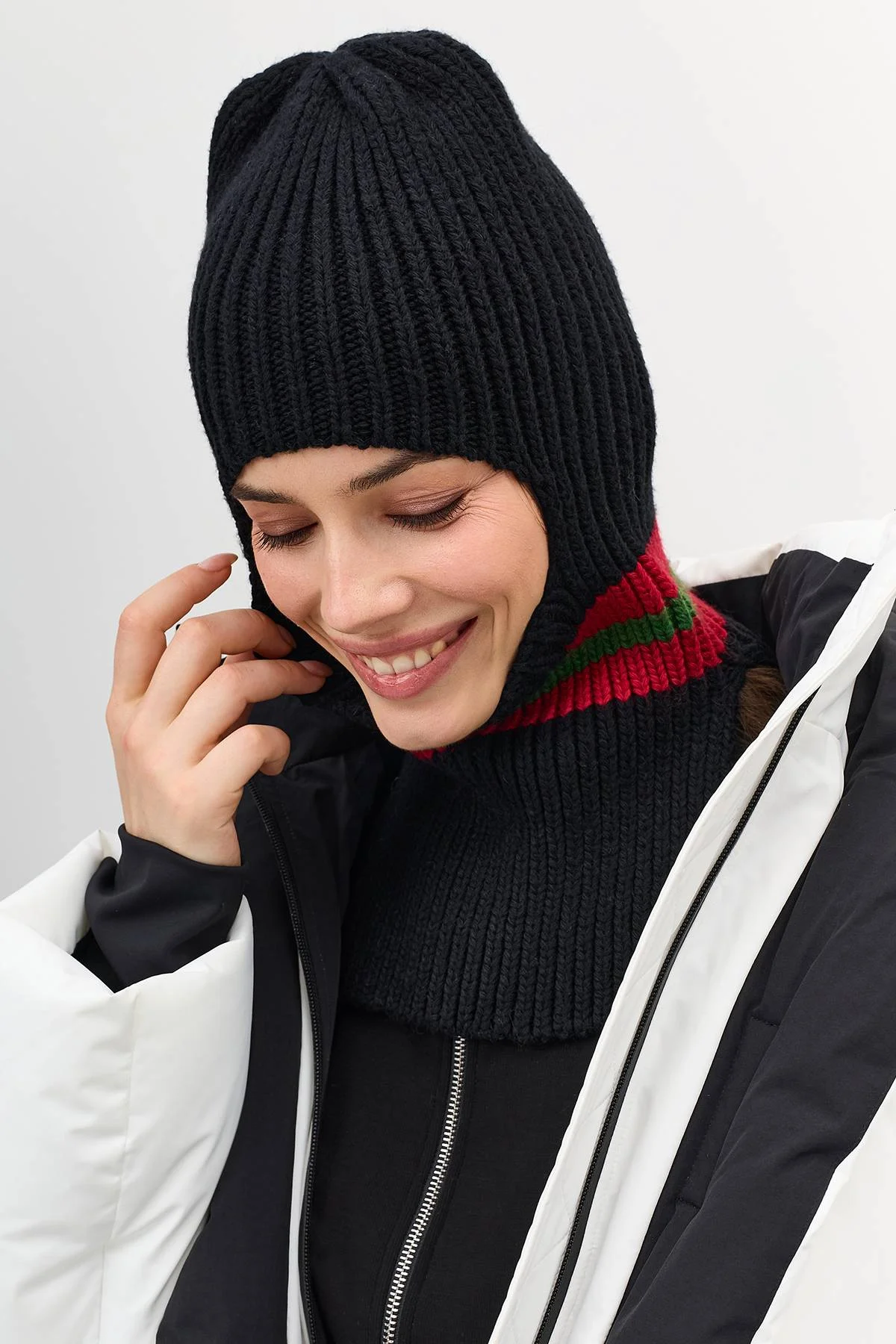 Балаклава с яркой полосой, One Балаклава с яркой полосой, One