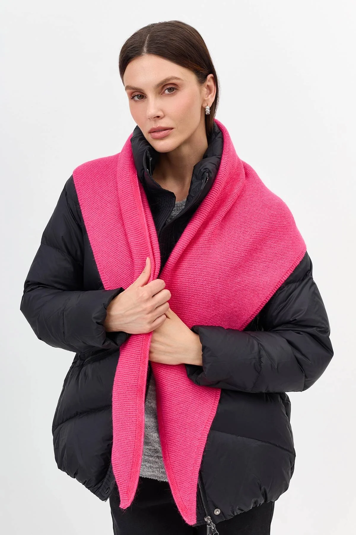 Розовая вязаная косынка с ангорой, One