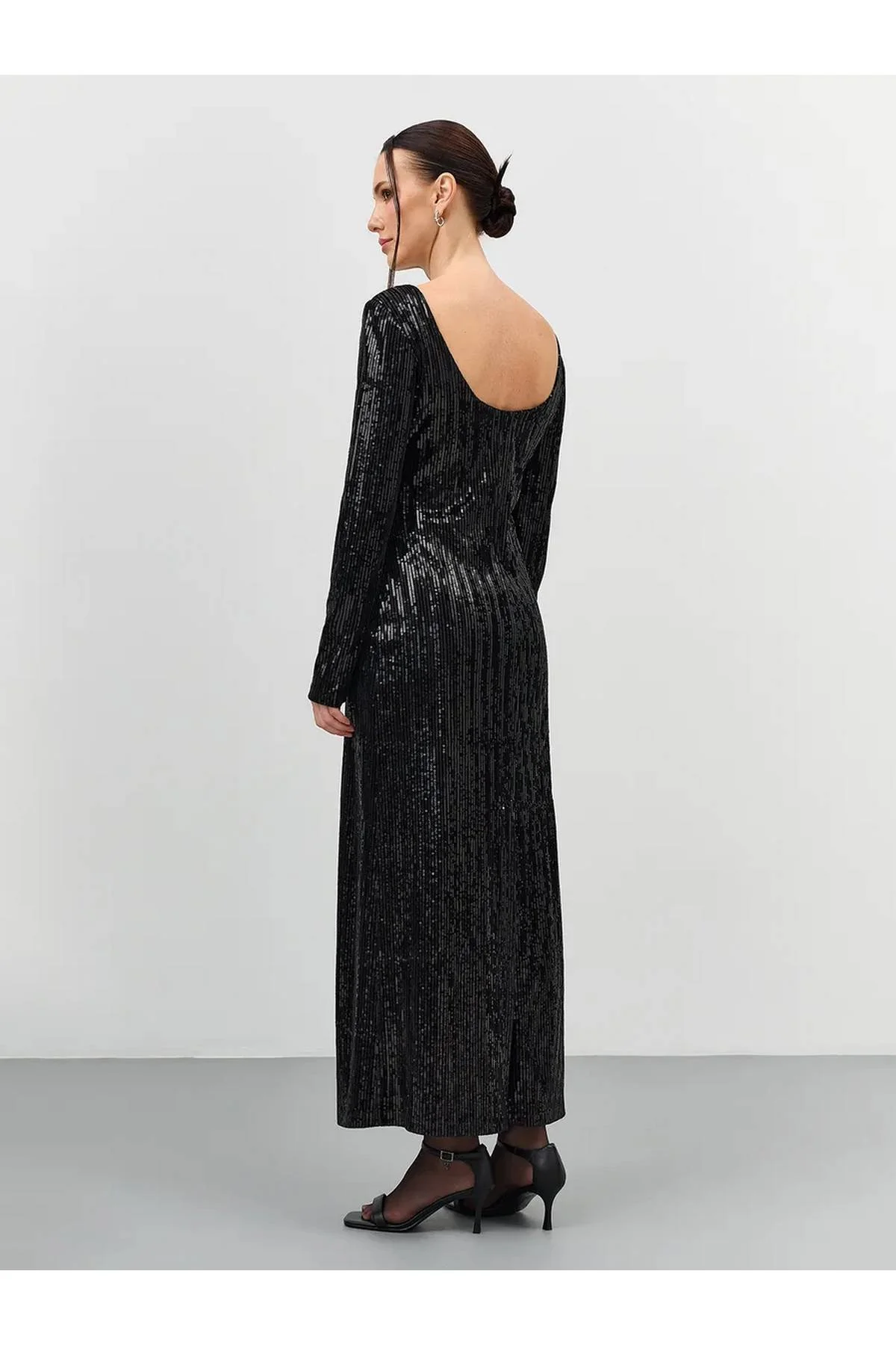 Лимитированная серия элегантное черное  вечернее платье и ремень, 52