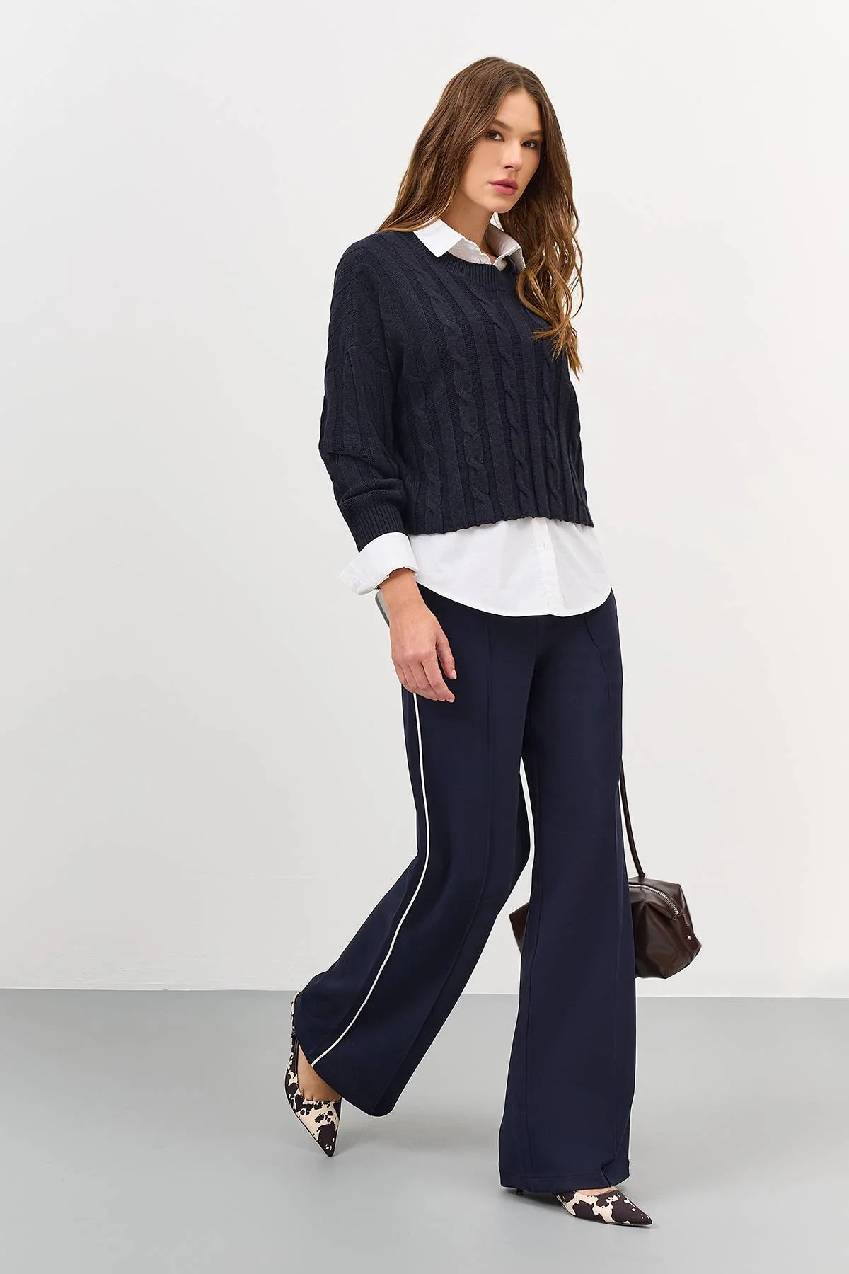 Лимитированная серия укороченный джемпер с косами и ремень, 48