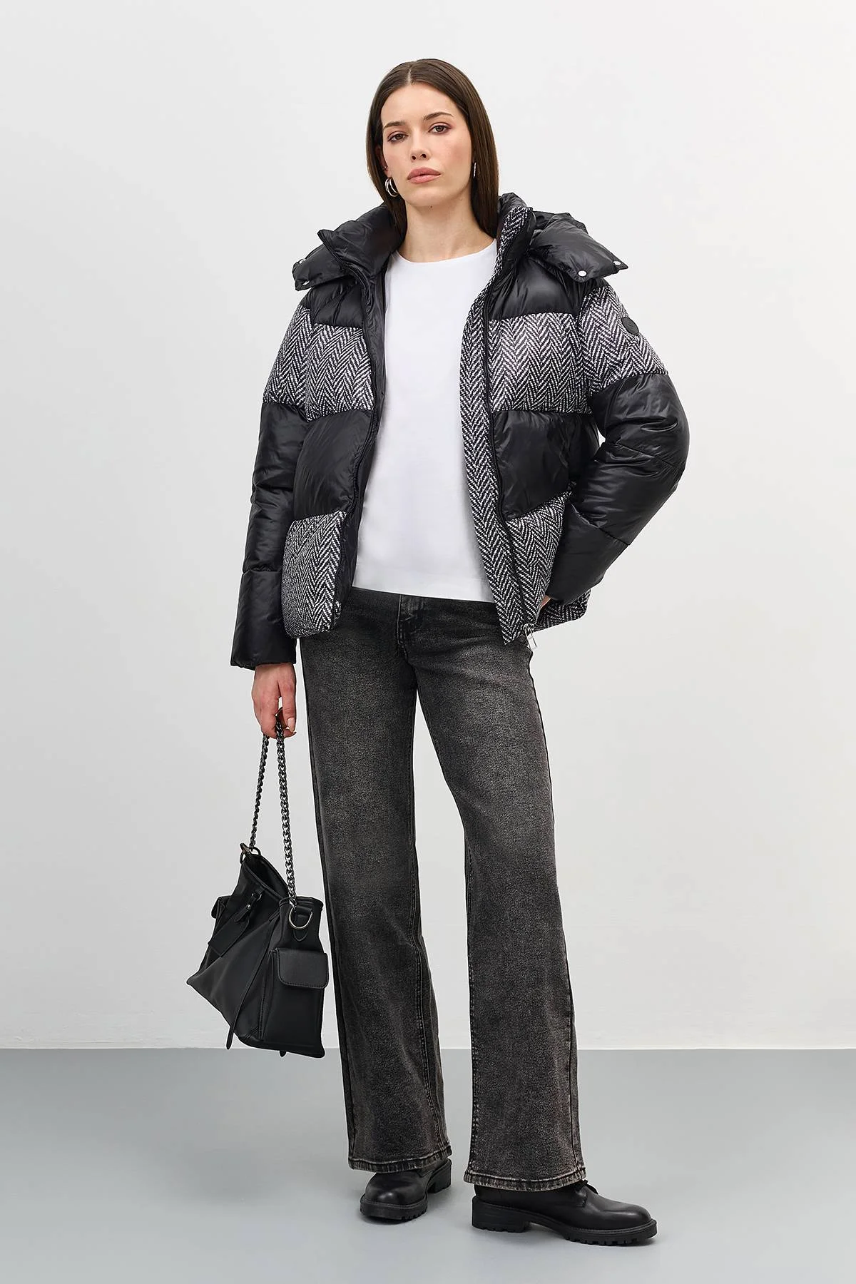 Лимитированная серия комбинированная куртка в стиле color block и палантин, 40