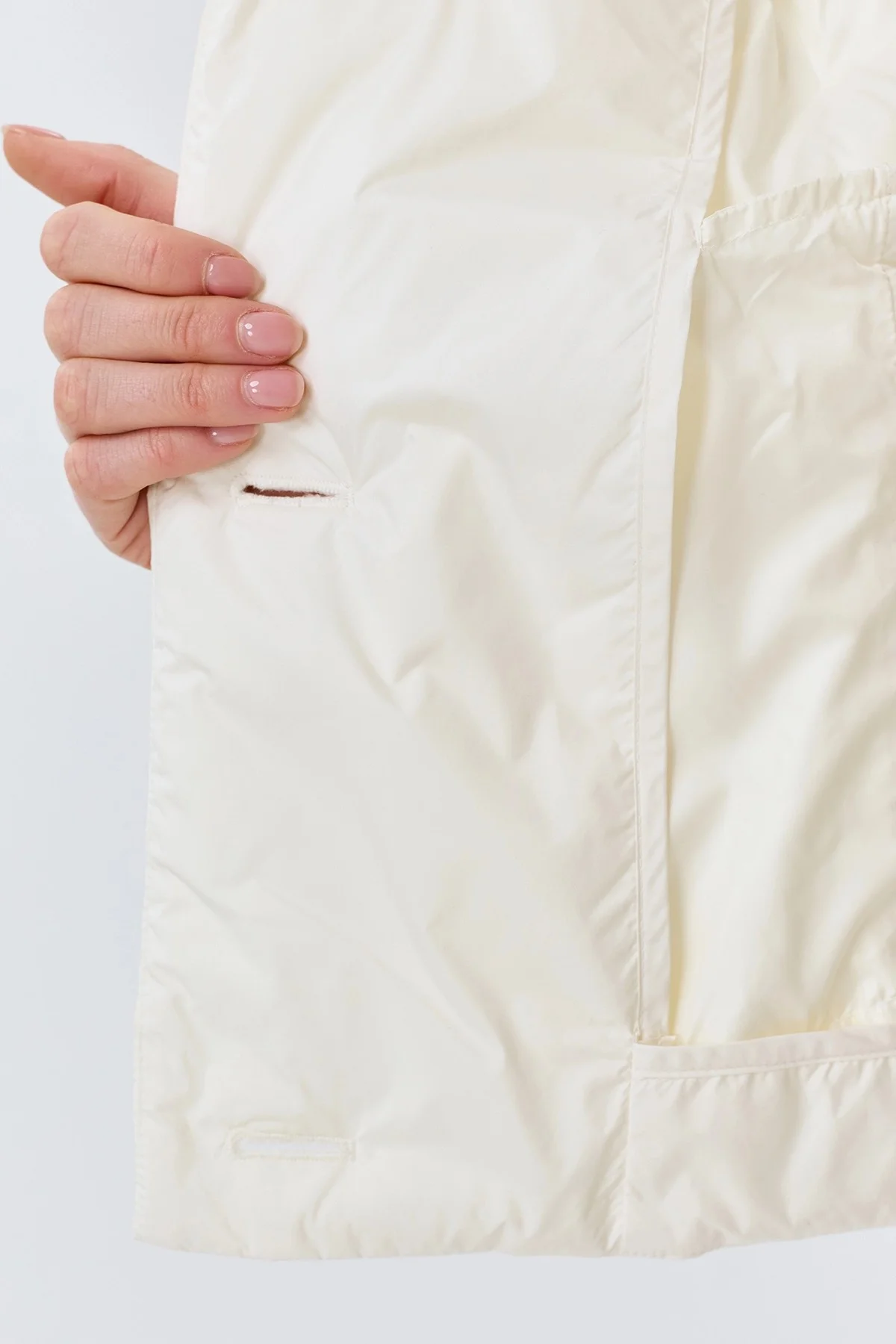 Стеганый жакет с контрастными пуговицами, 42