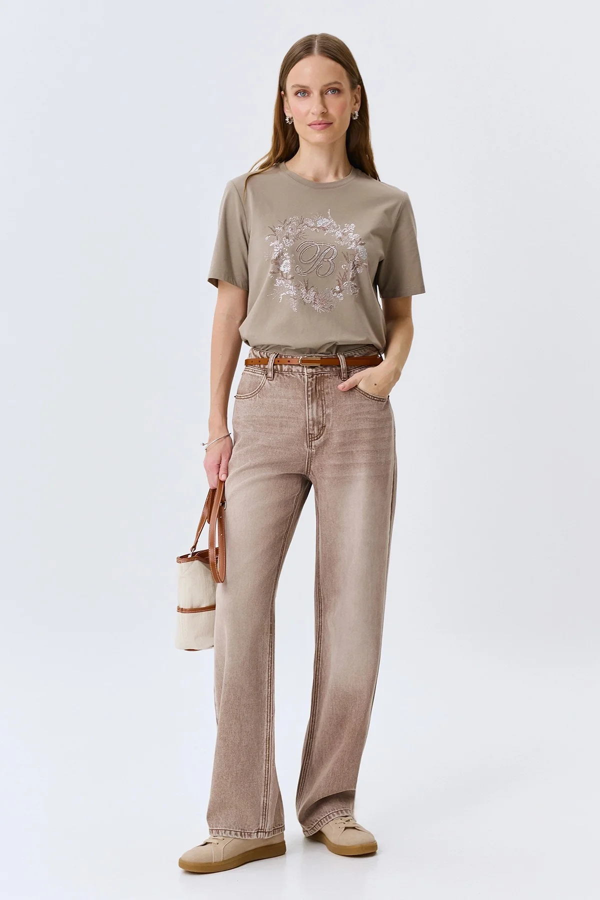 Футболка из 100% хлопка с искрящимися стразами, 38