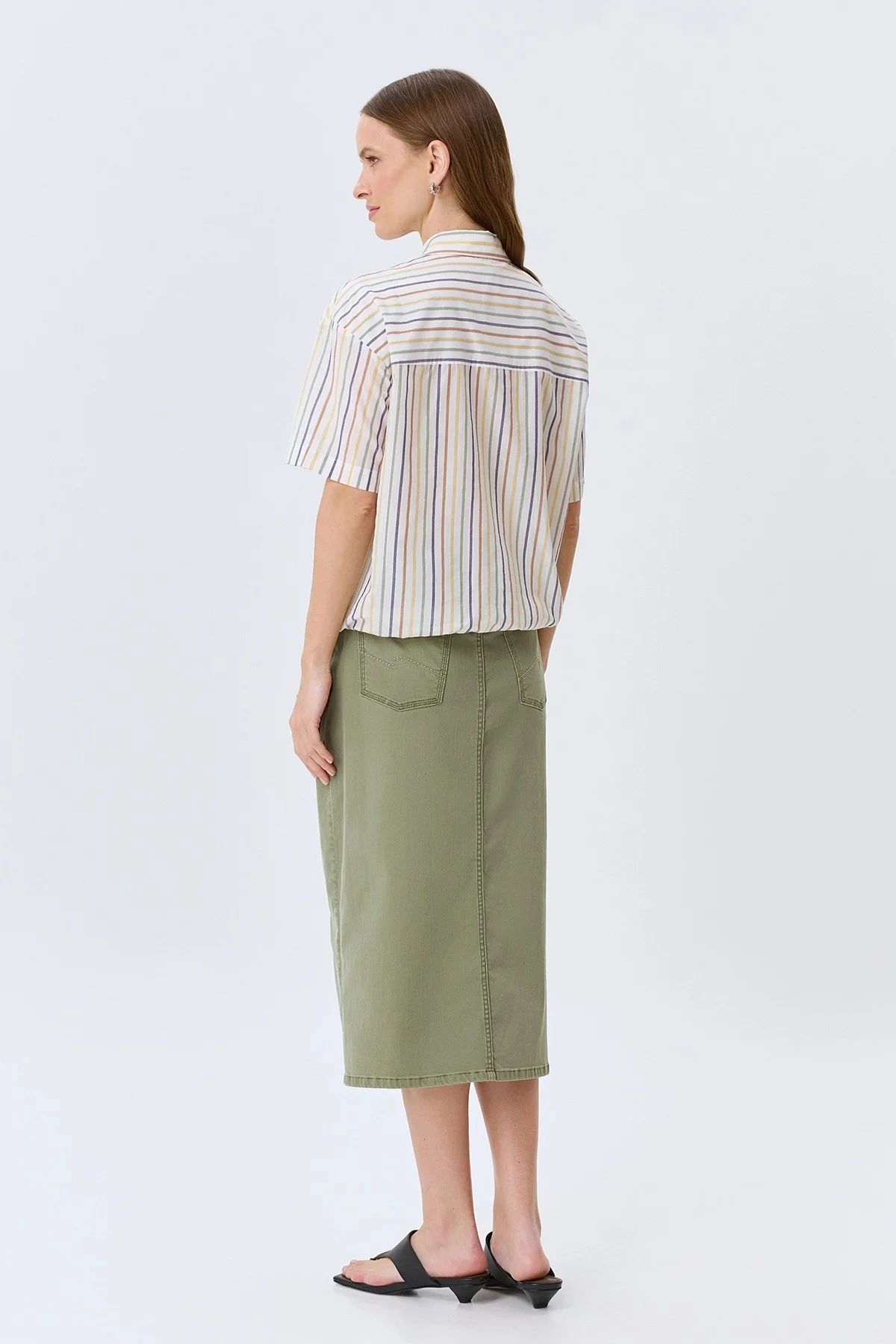 Оливковая джинсовая юбка, 44