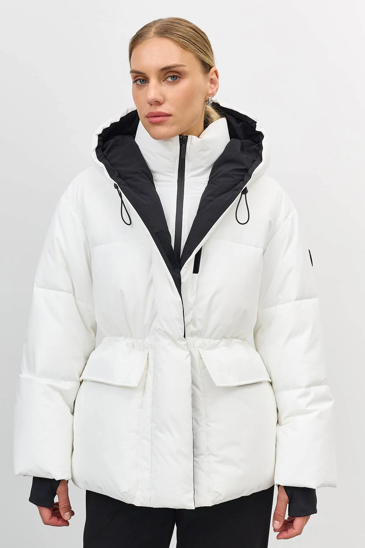 Лимитированная серия Куртка с манишкой в спортивном стилес палантином, 48