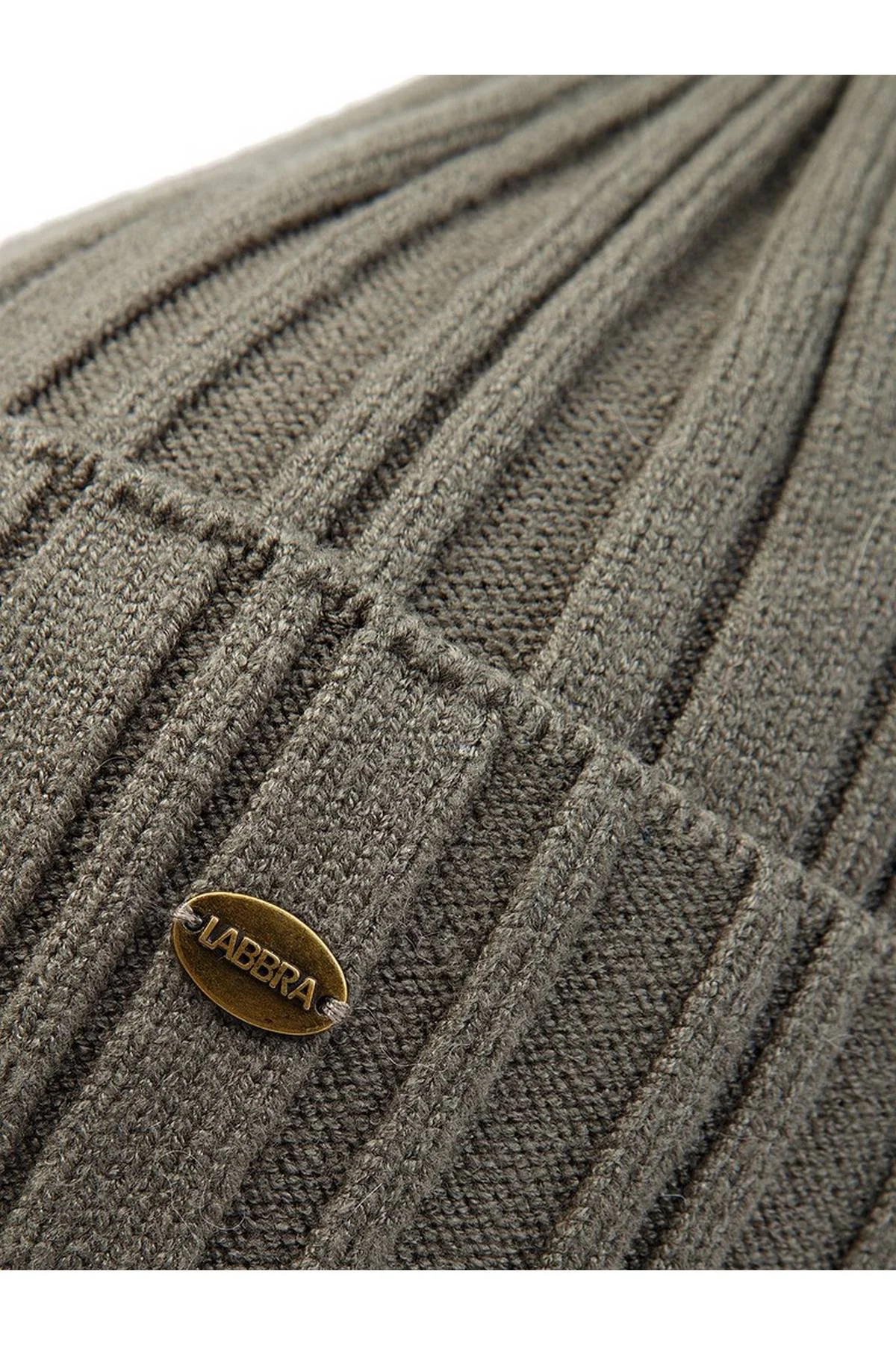 Шапка темно-зеленая, One