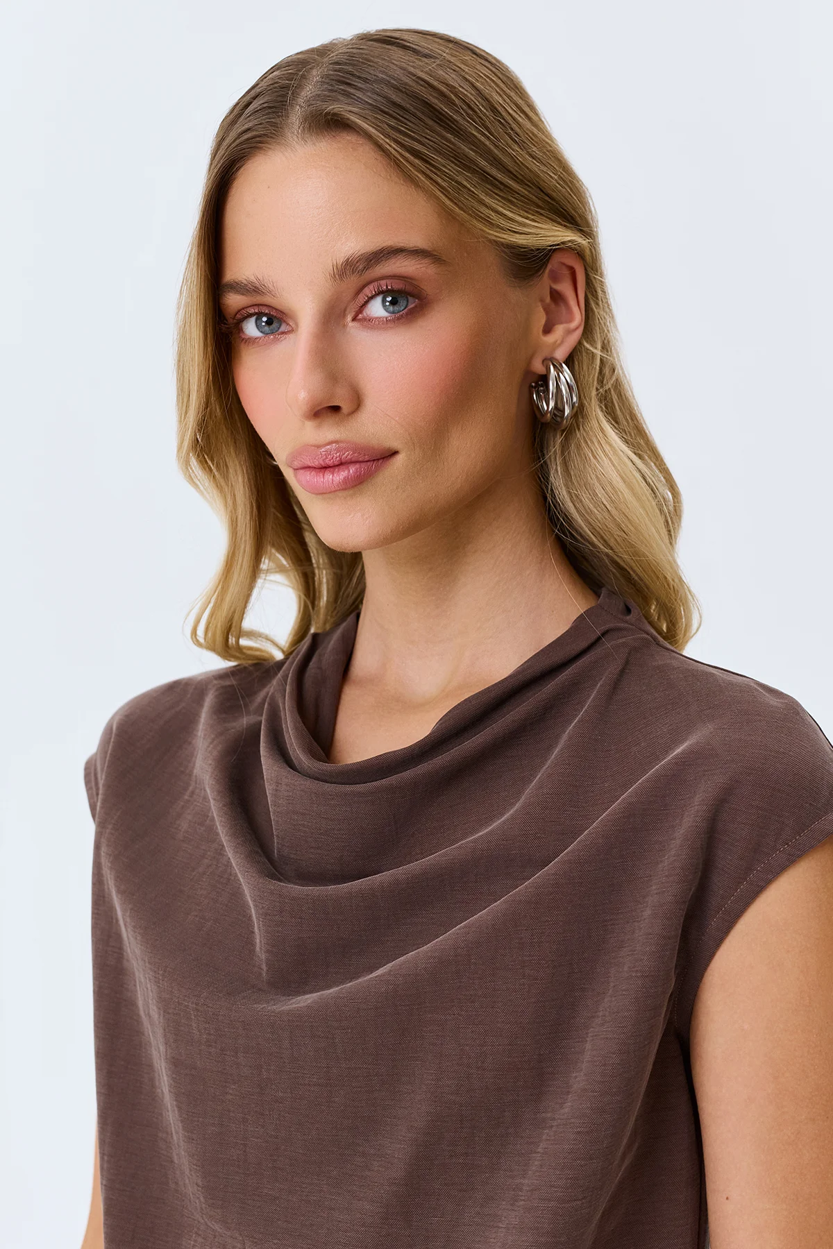 Топ из модала с мягкой горловиной, 46